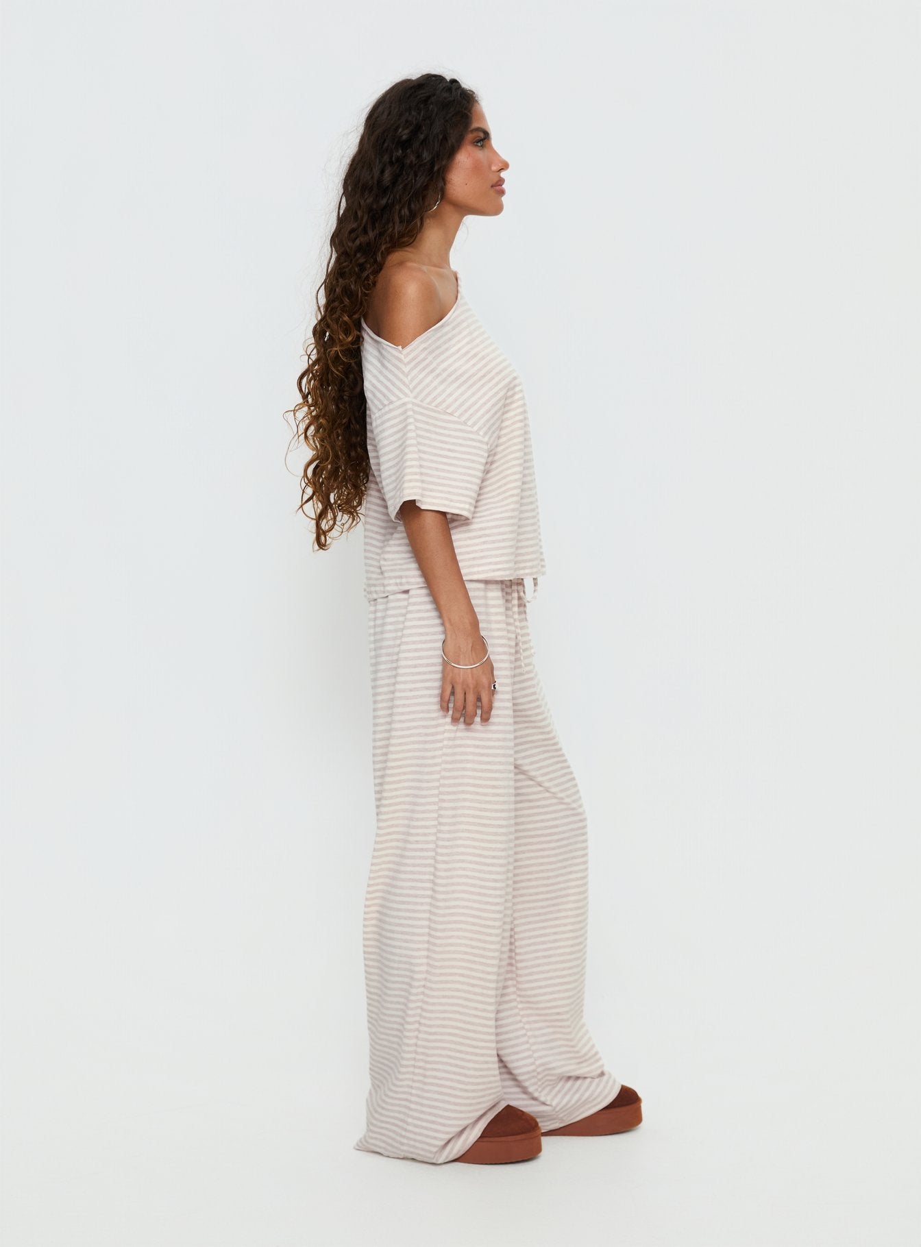 Tobie Off Shoulder Sleep Set Beige Stripe - Image 4