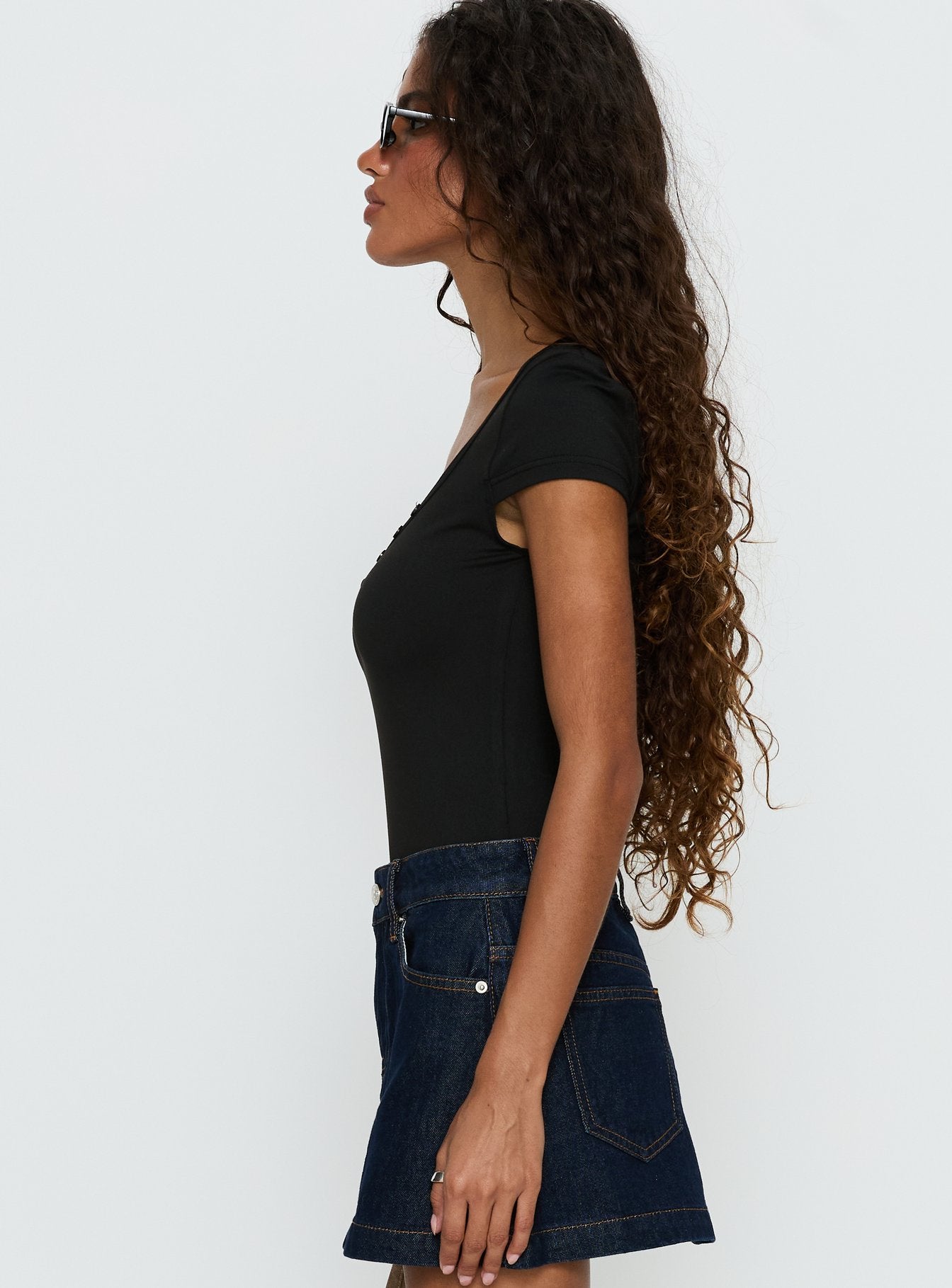 Laretta Button Up Bodysuit Black - Image 4
