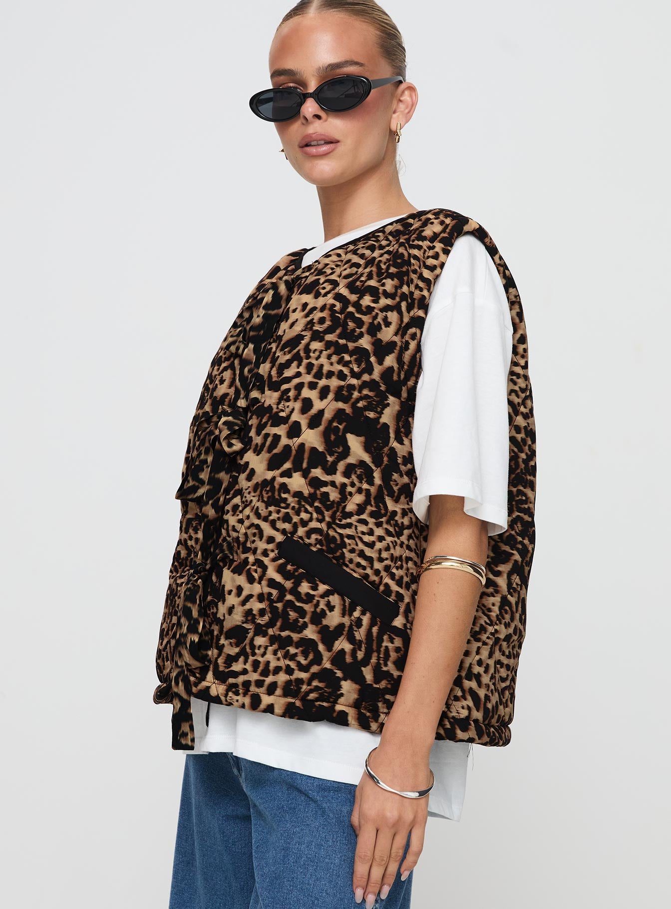 Samual Quilted Vest Leopard - Image 4