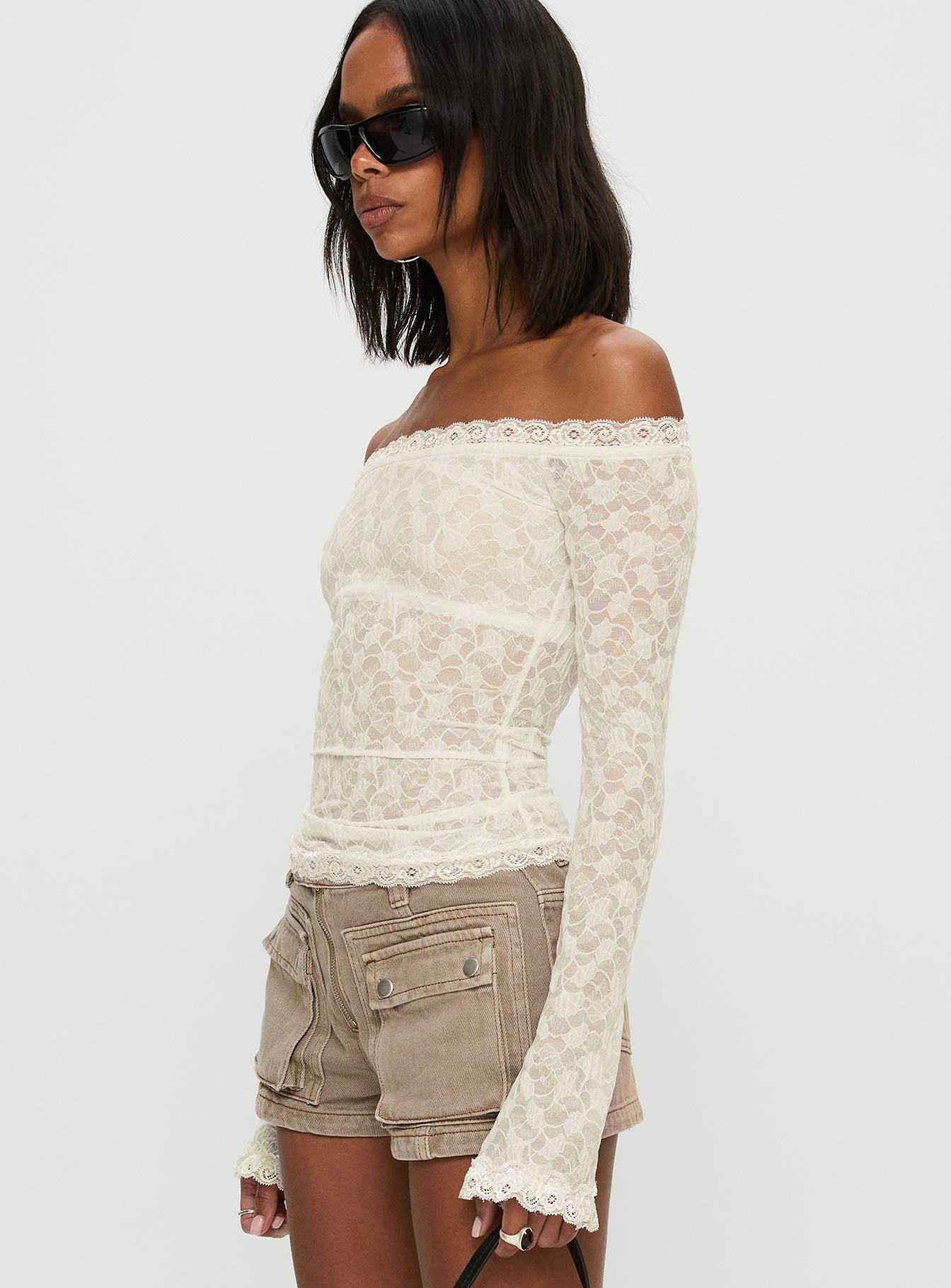 Mochapella Off The Shoulder Top White - Image 4