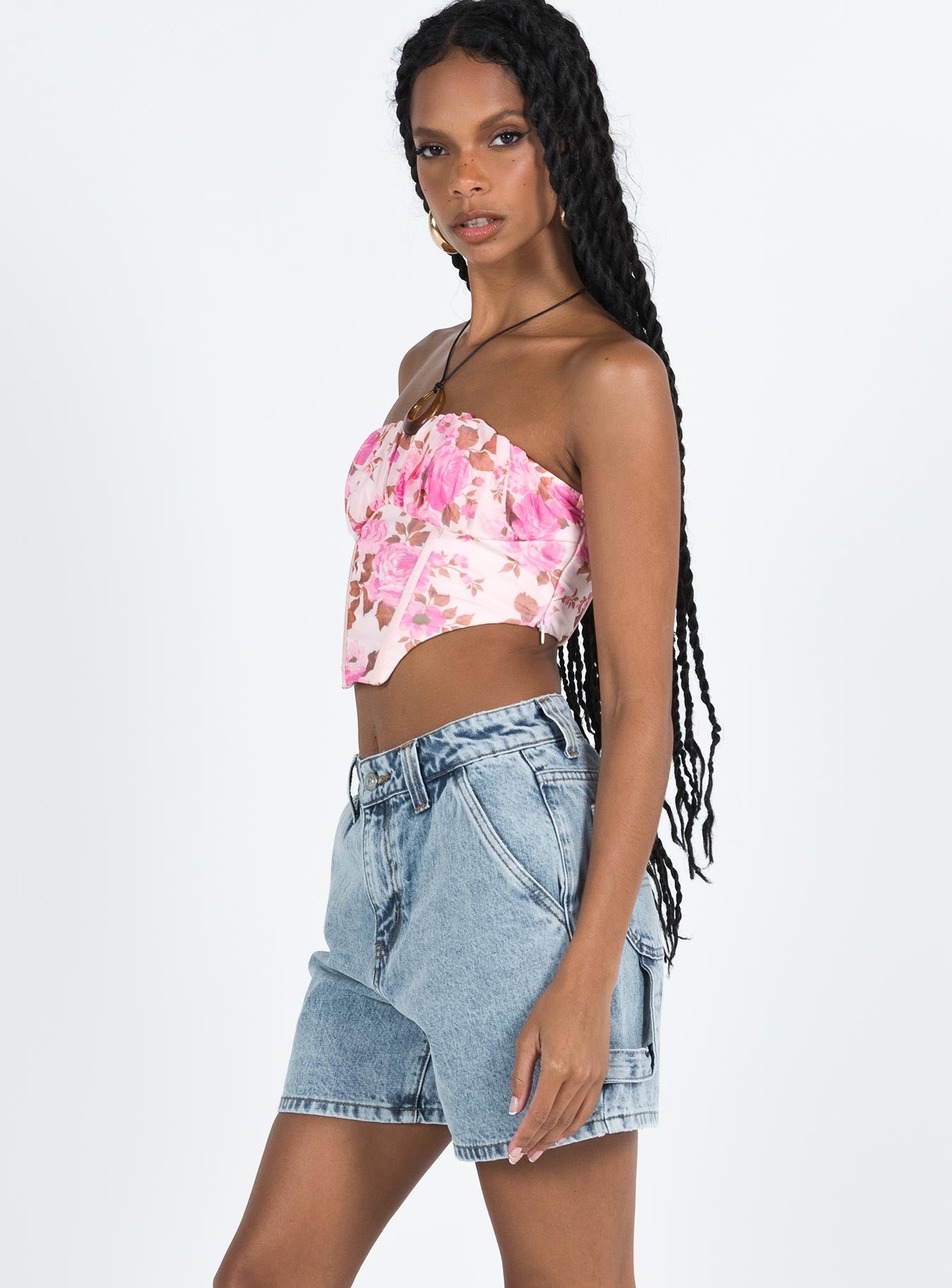 Lou Carpenter Denim Shorts Light Wash - Image 5