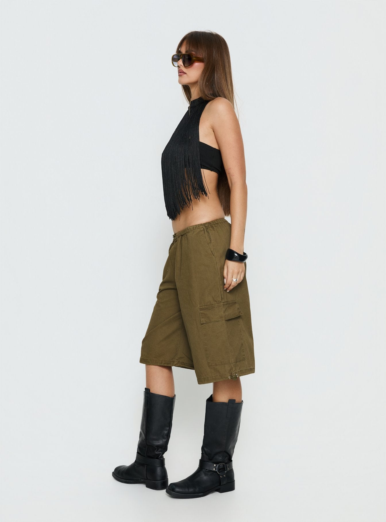 Allyza Baggy Cargo Shorts Olive - Image 4