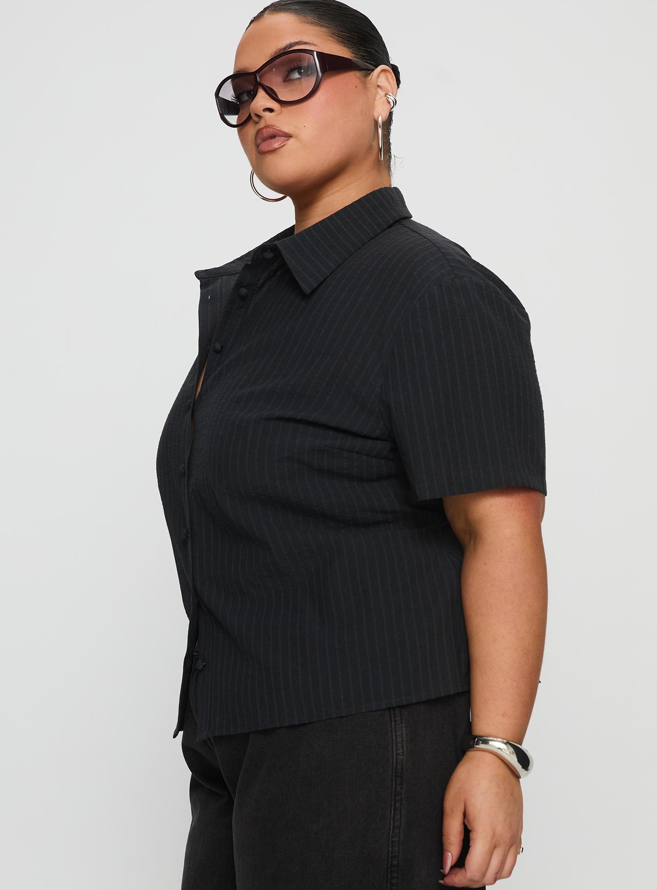 Arnica Top Black Stripe Curve - Image 4