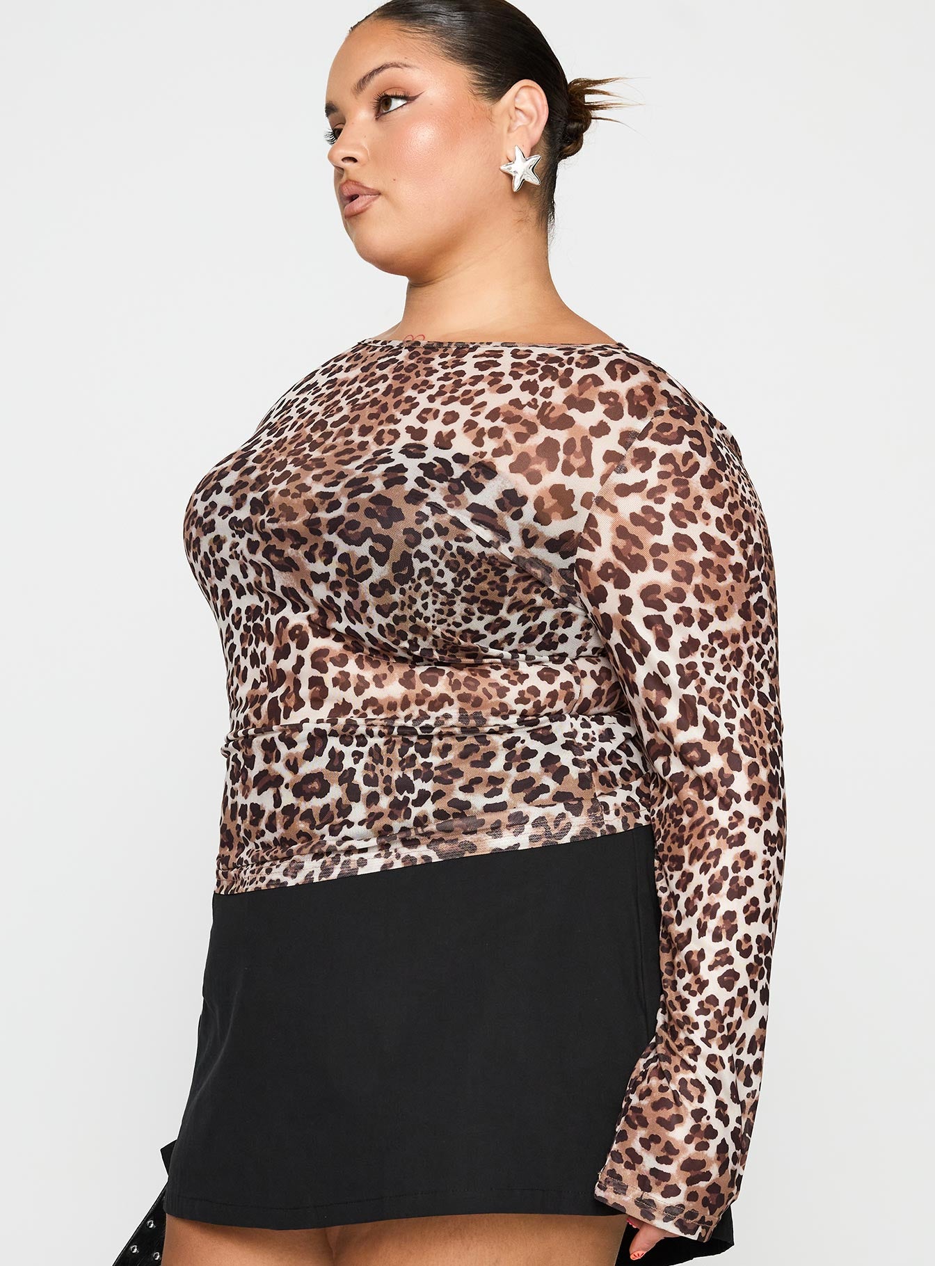 Believe Me Long Sleeve Top Leopard Curve - Image 3