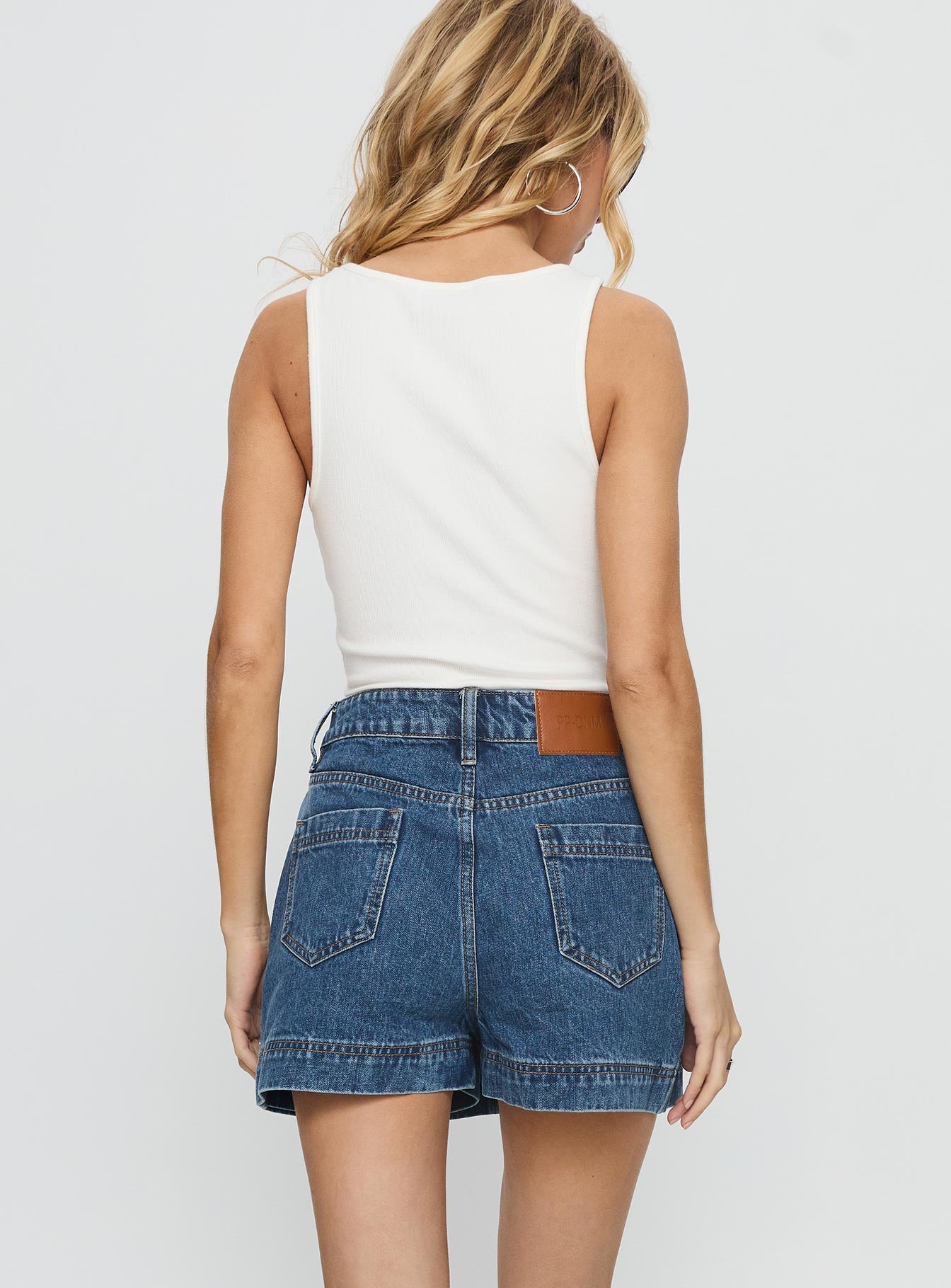Gazelle Denim Skort Mid Wash Tall - Image 5