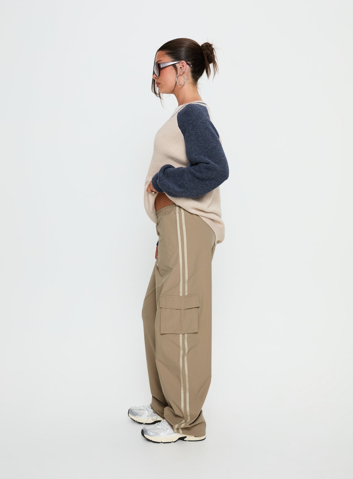 Ellyn Baggy Cargo Pants Khaki - Image 3