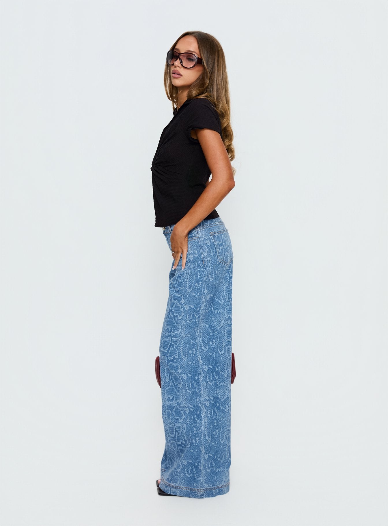 Spoken Truth Mid Rise Straight Leg Jeans Snake Blue Wash - Image 4