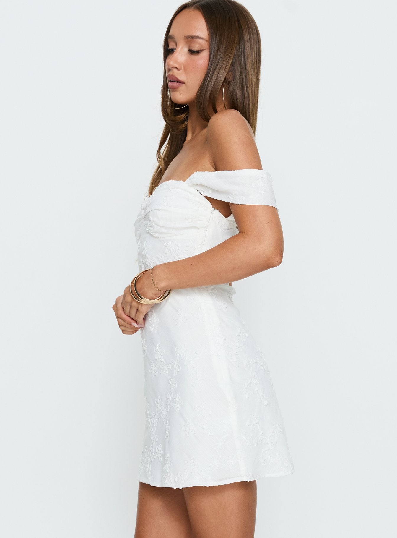 Rozerie Off Shoulder Mini Dress White - Image 4