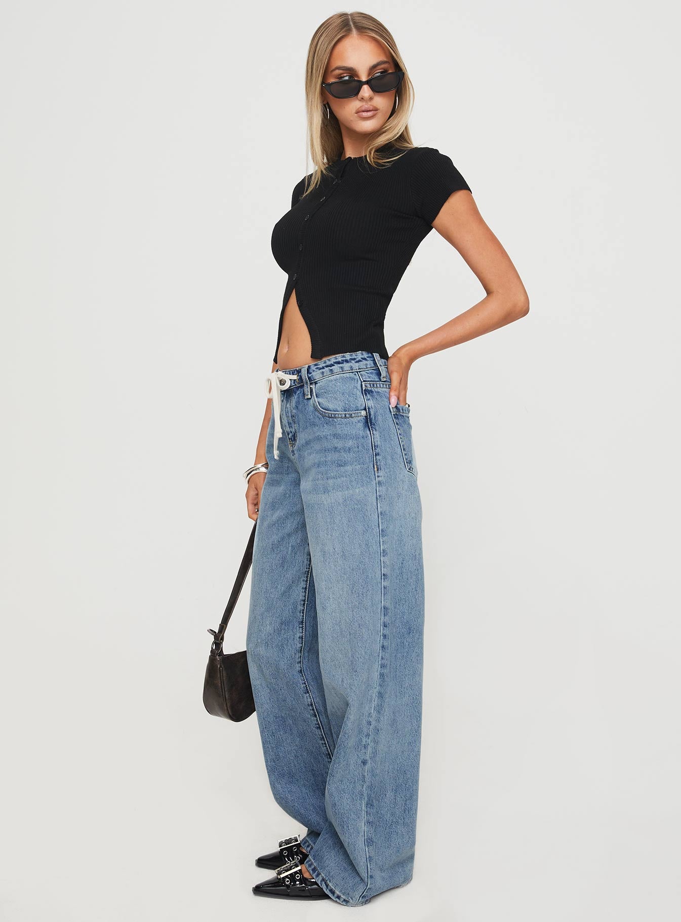 Mellowed Out Low Rise Straight Leg Jeans Mid Blue - Image 3