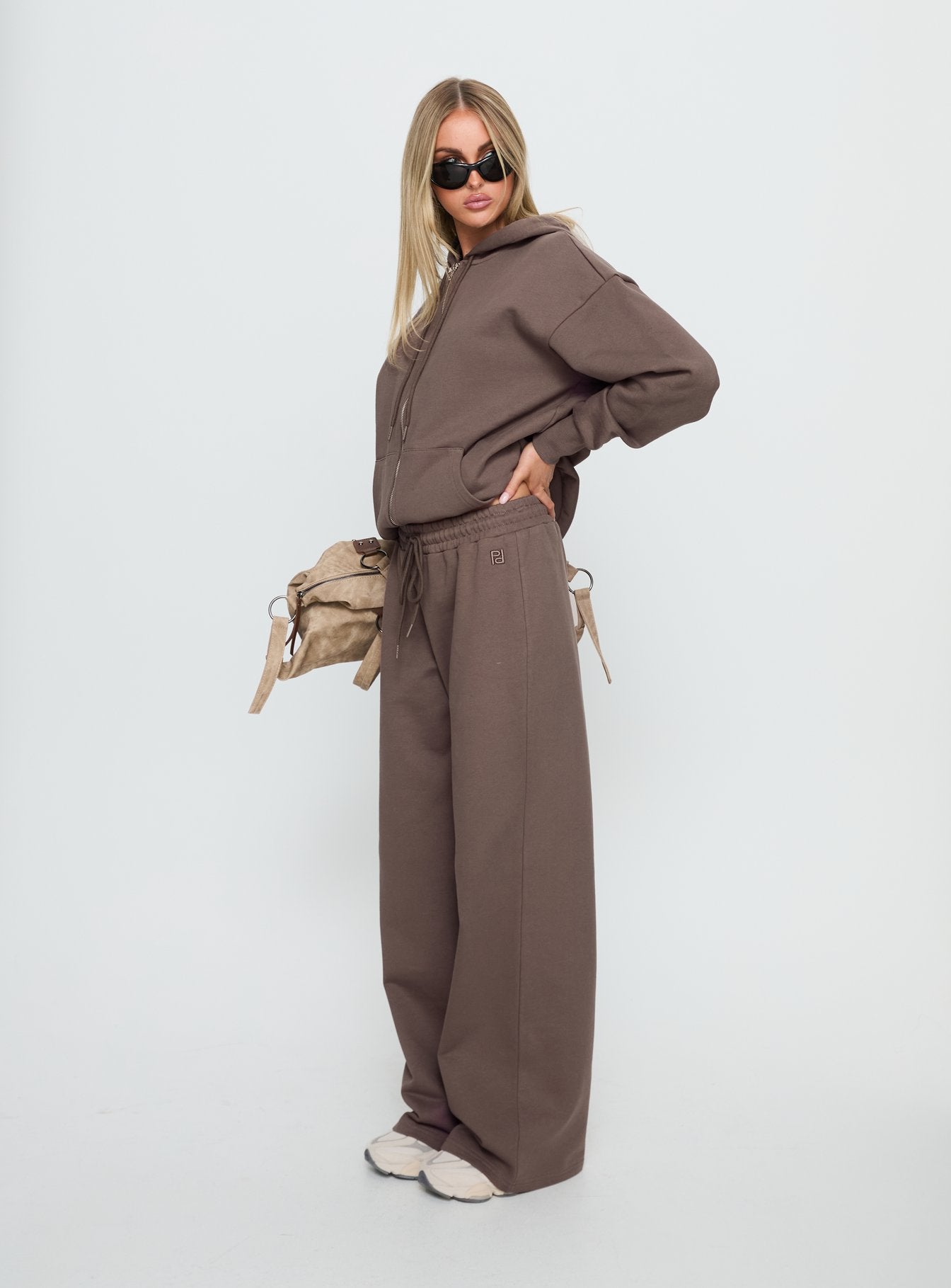 All Day Straight Leg Sweatpants Mocha - Image 4
