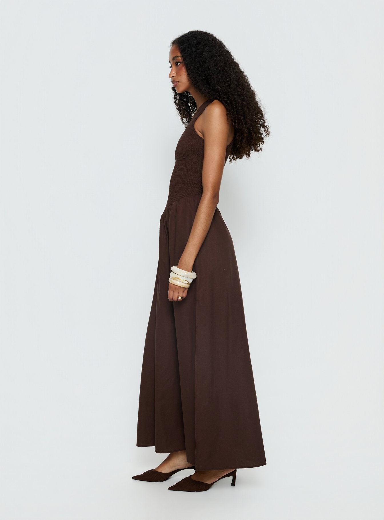 Highgate Drop Waist Pleat Detail Maxi Dress Chocolate - Image 4