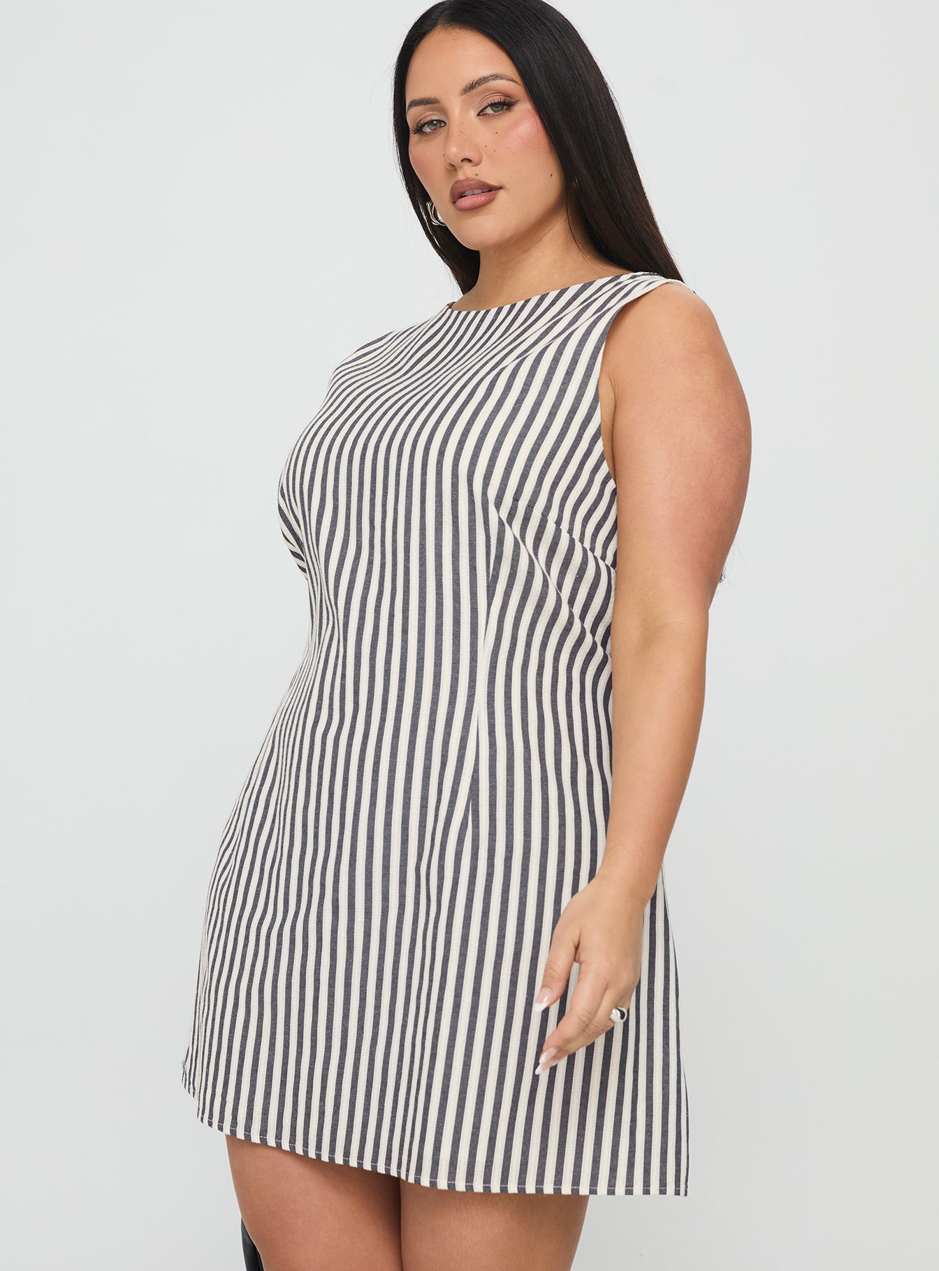 Alfalfa Shift Mini Dress Grey Stripe Curve - Image 4