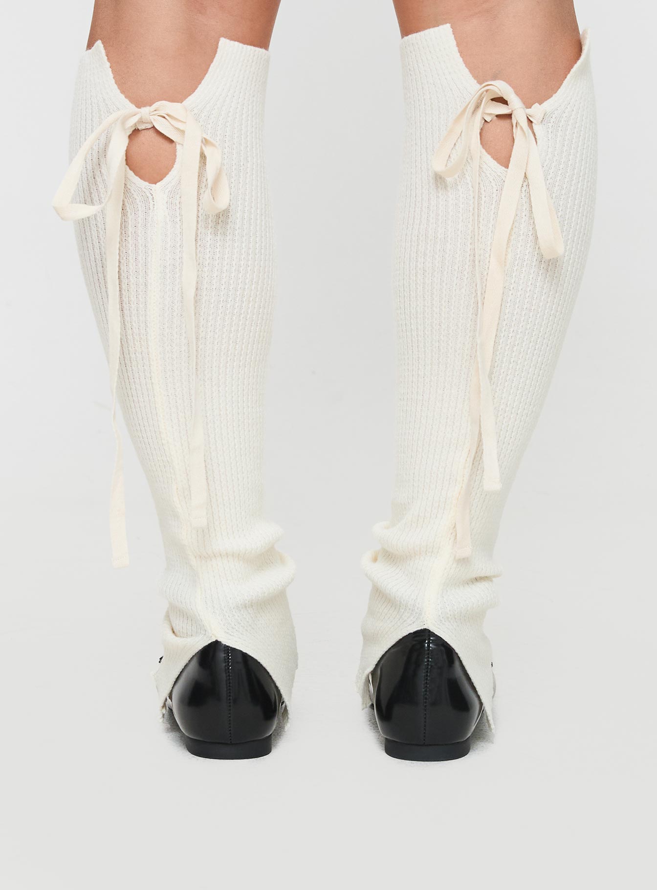 Swan Lake Leg Warmers Cream - Image 4