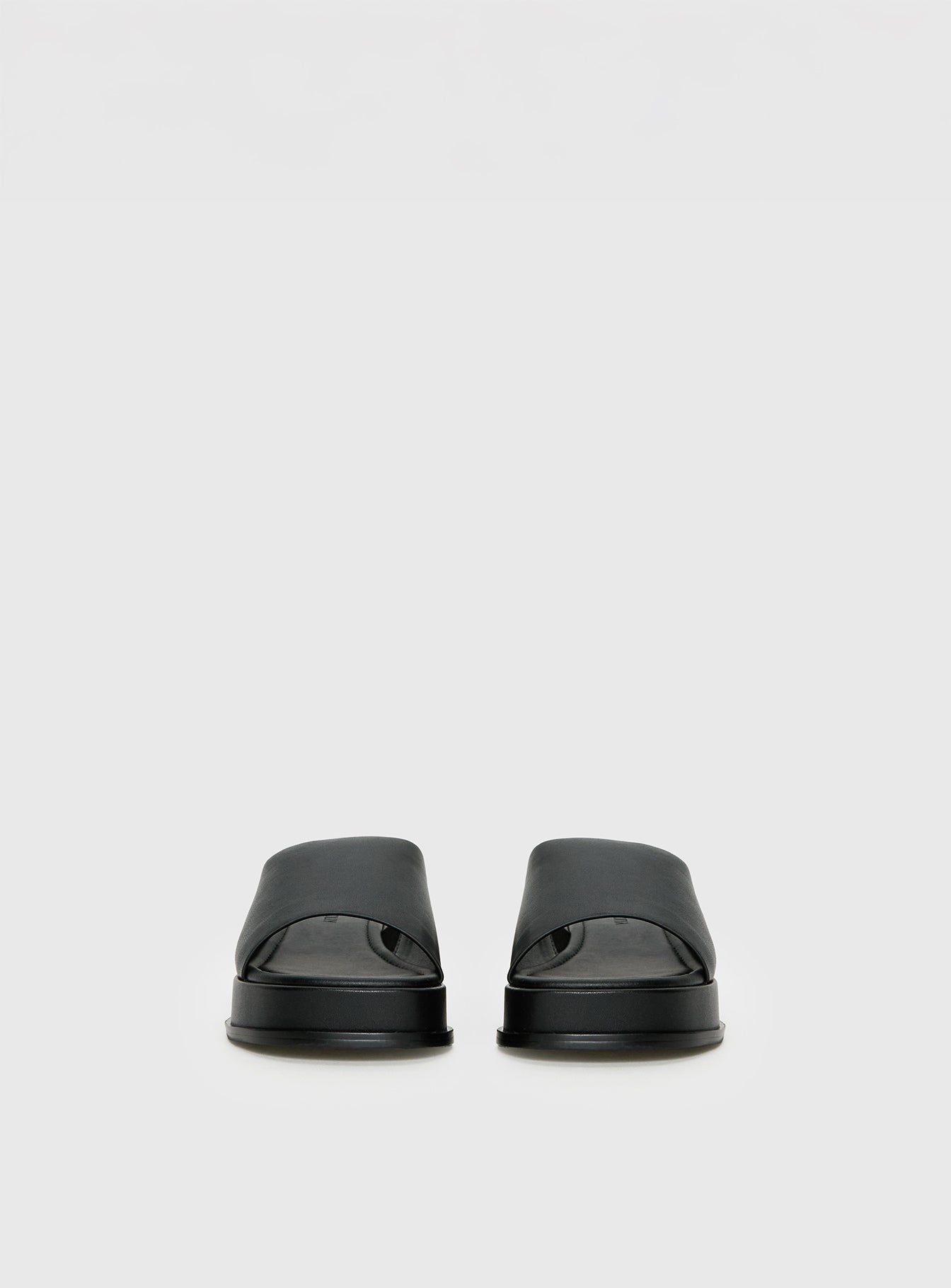 Bayshore Sandals Black - Image 3