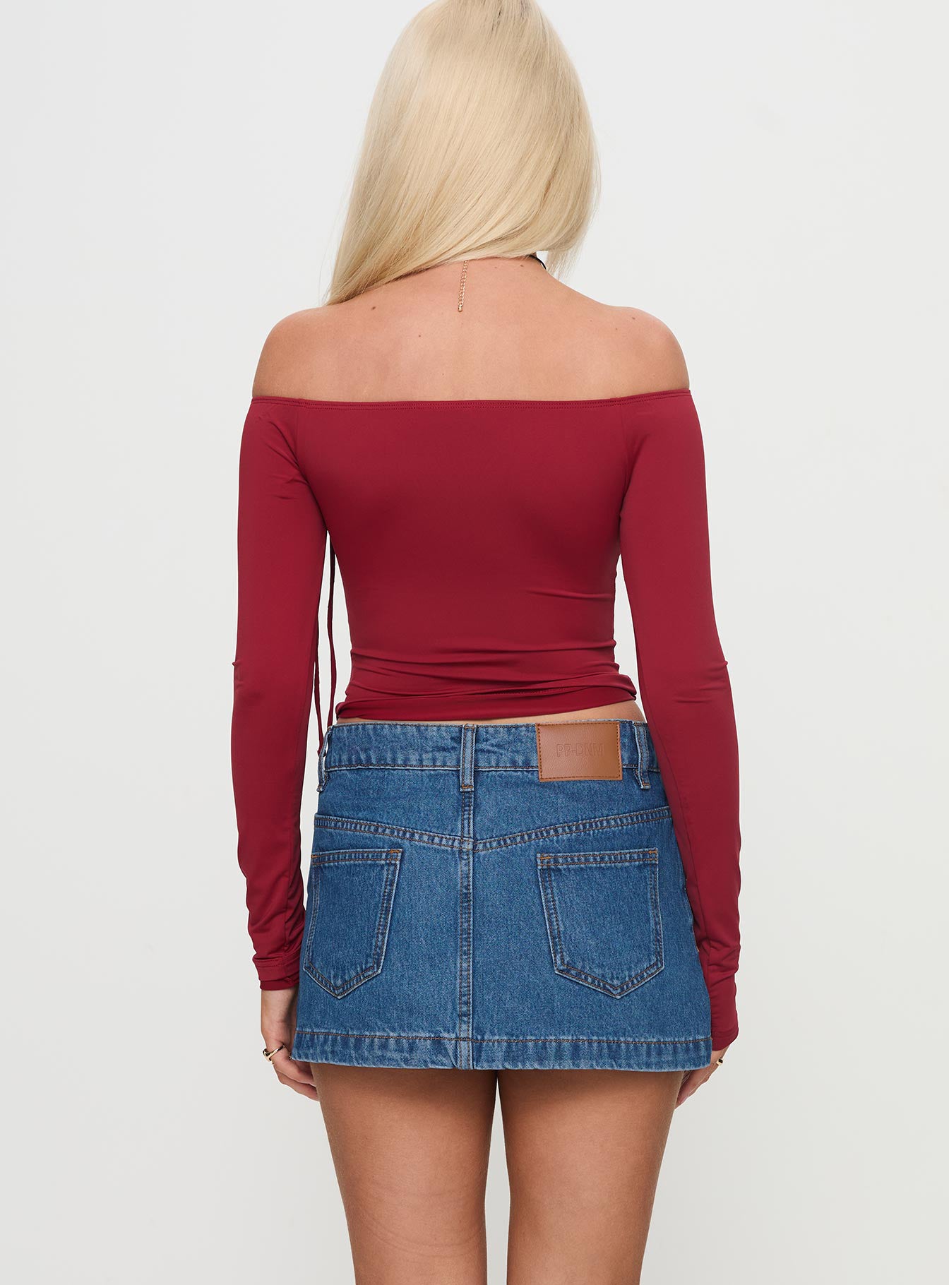 Nicolina Low Rise Denim Mini Skirt Light Wash Tall - Image 4