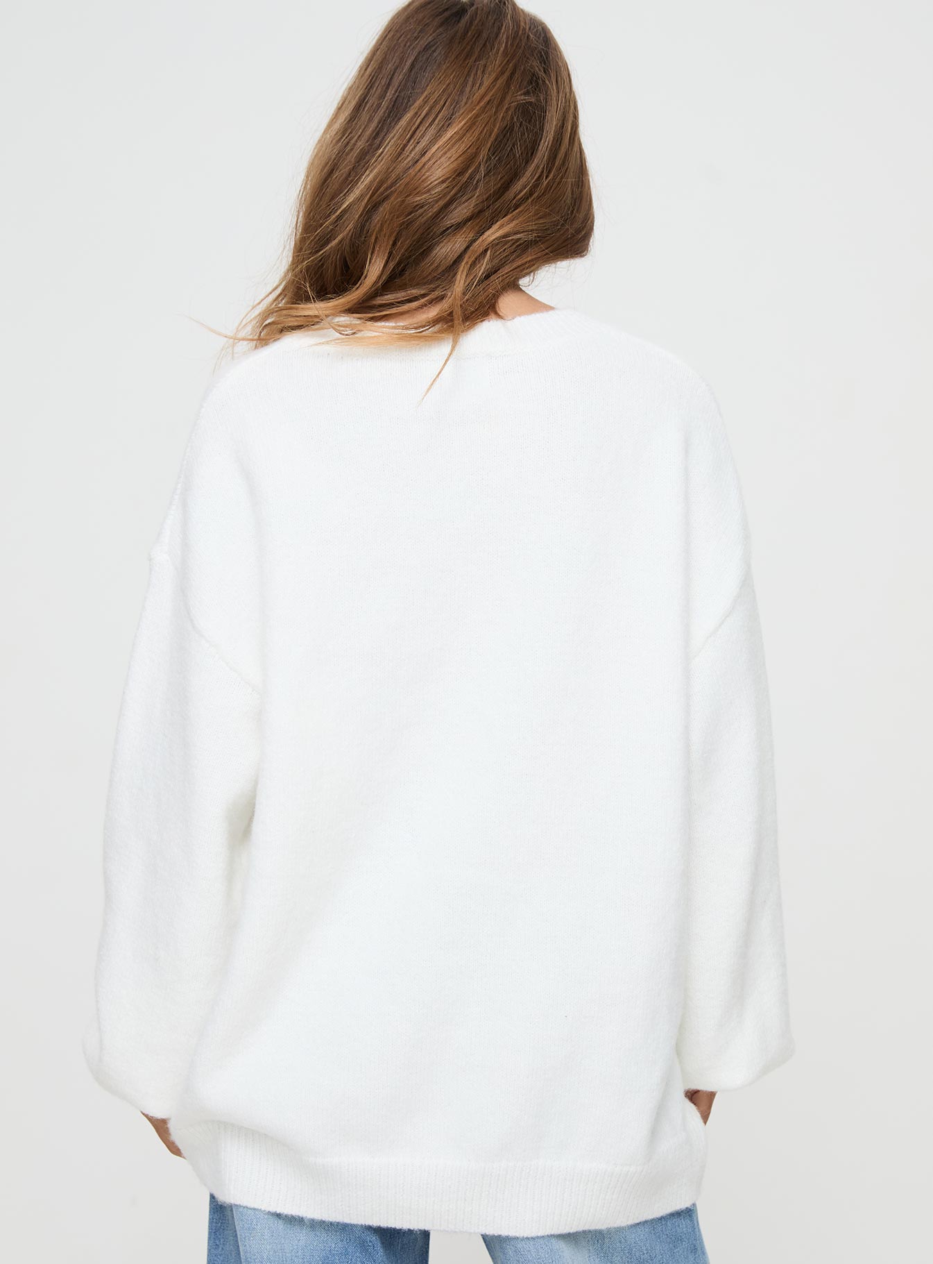 Ryanna Sweater White - Image 5