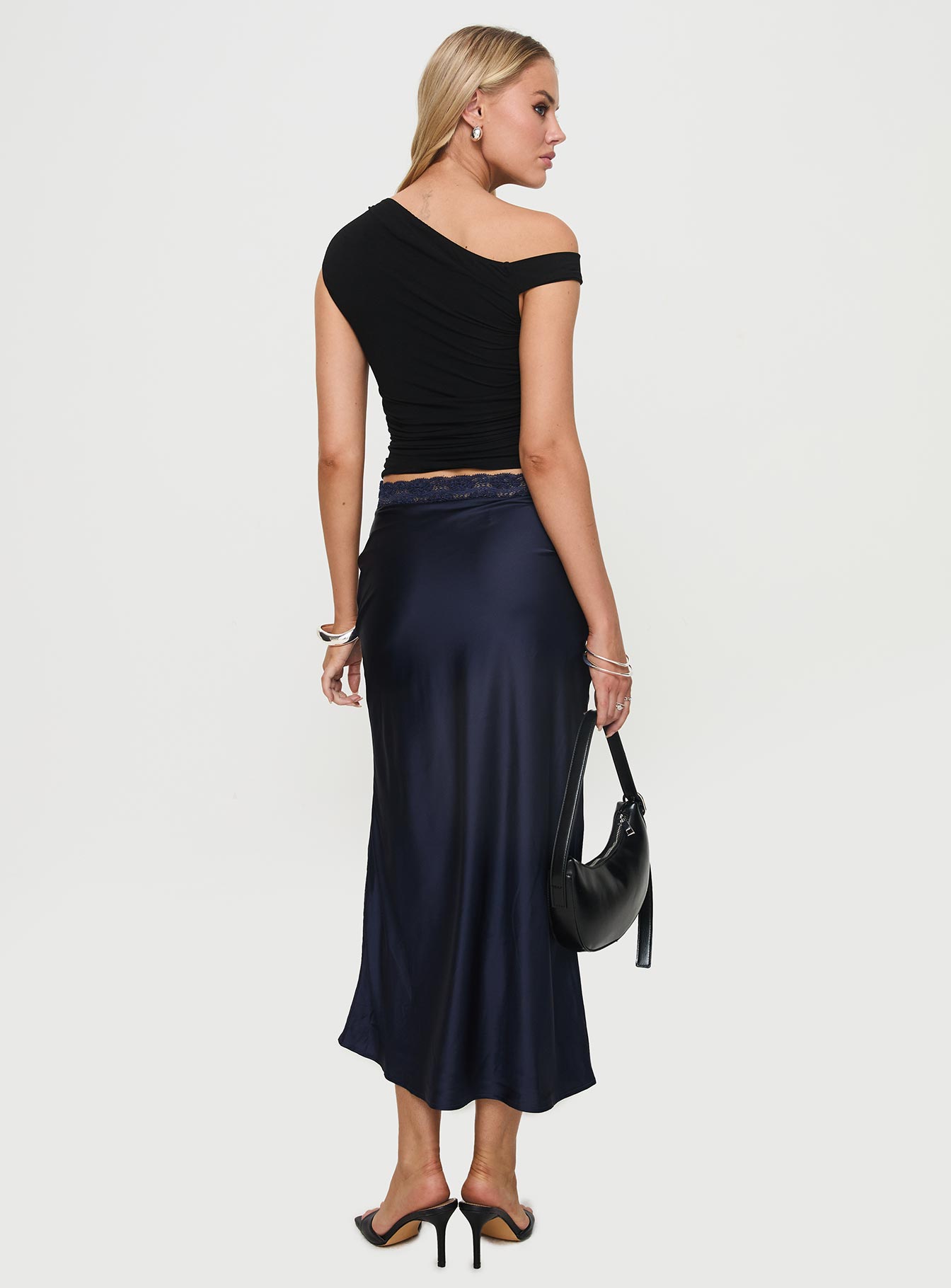 The Charmaine Maxi Skirt Navy - Image 5