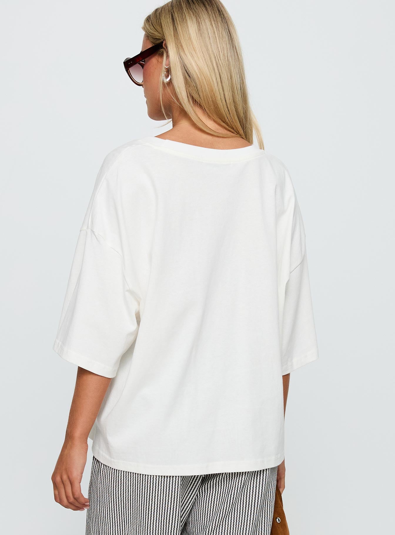 Stay Spicy Graphic Top White - Image 5