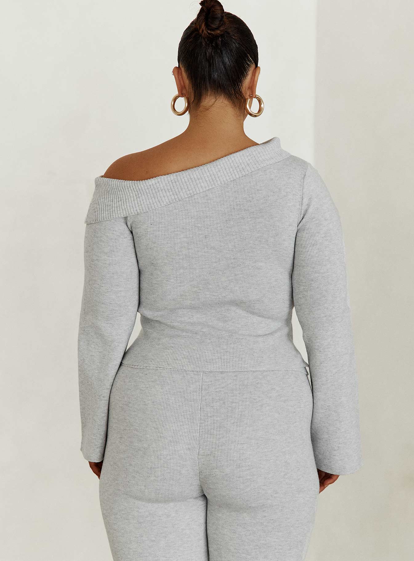 Sina Off The Shoulder Top Grey Curve - Image 4
