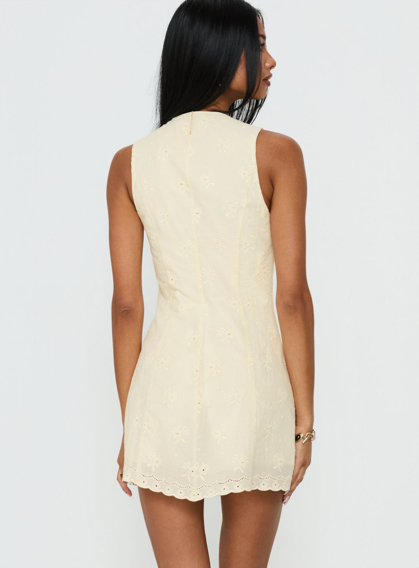 Sylvara Textured Button Up Playsuit Yellow - Image 5
