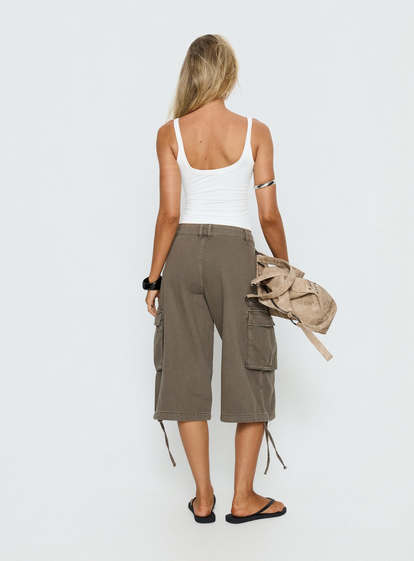 Hudsen Longline Cargo Shorts Khaki - Image 5
