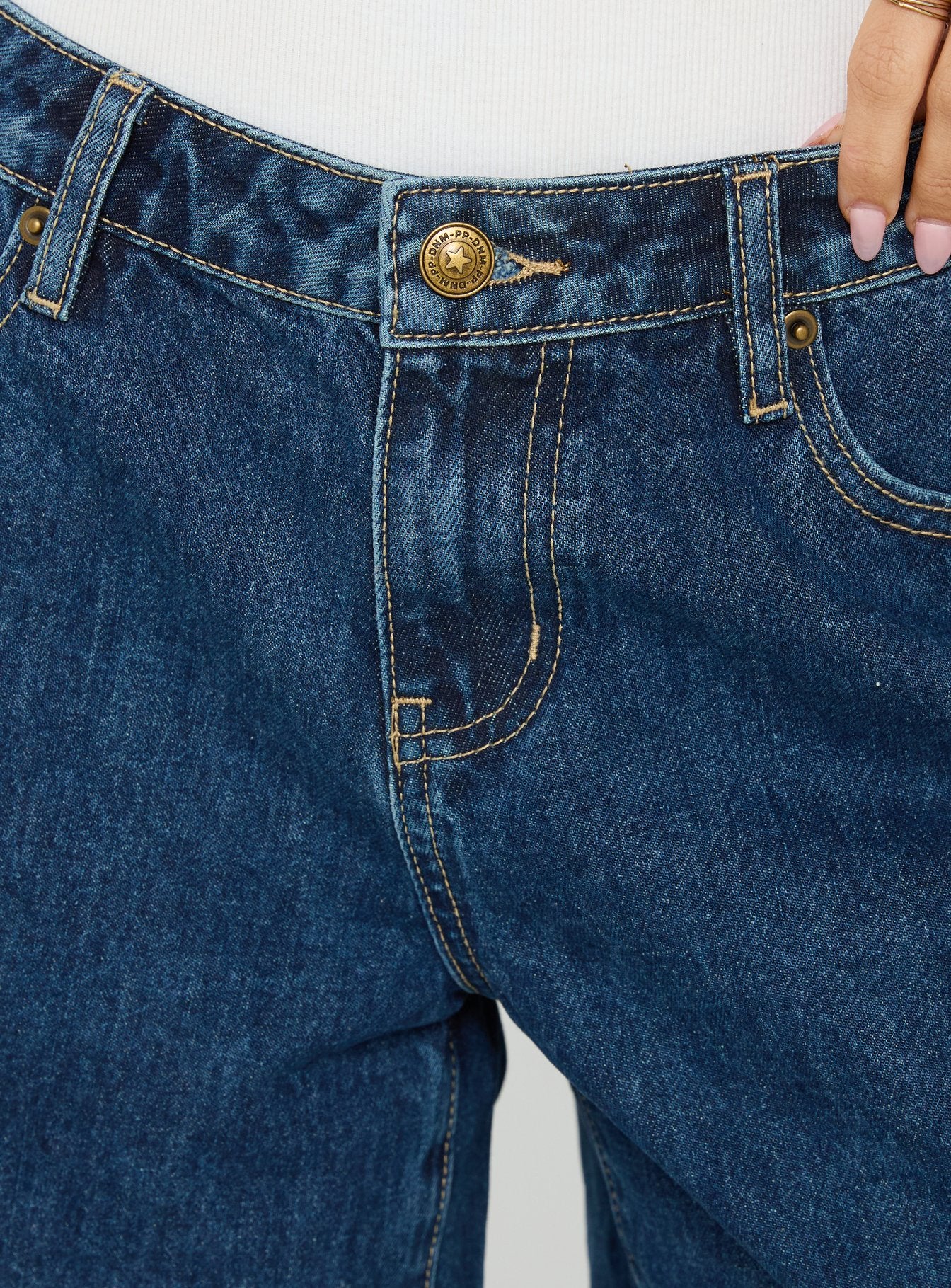 Dreamful Relaxed Longline Denim Shorts Mid Blue Wash - Image 5