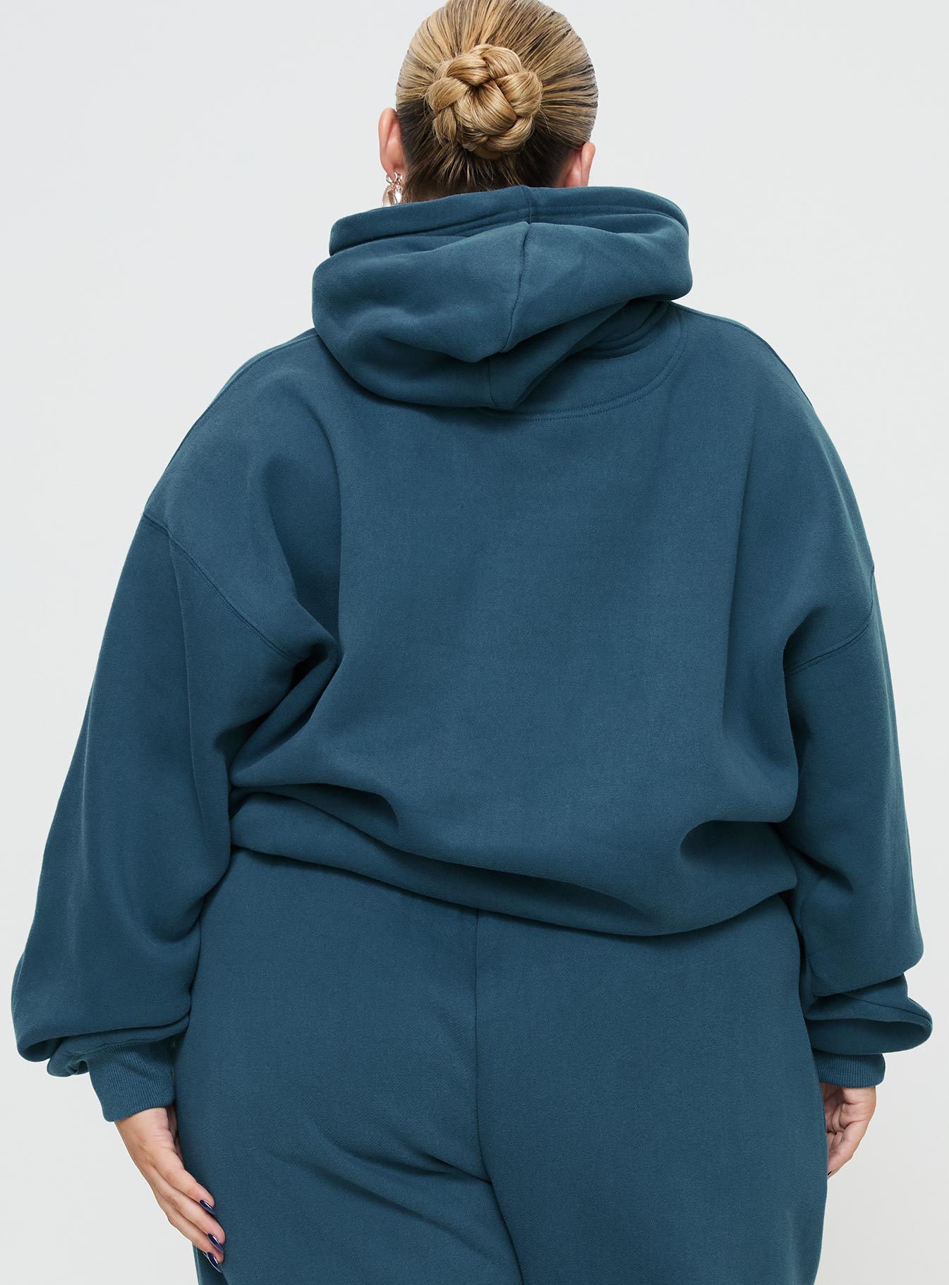 Princess Polly Hooded Sweatshirt Block / Cursive Text Slate Curve - Image 5