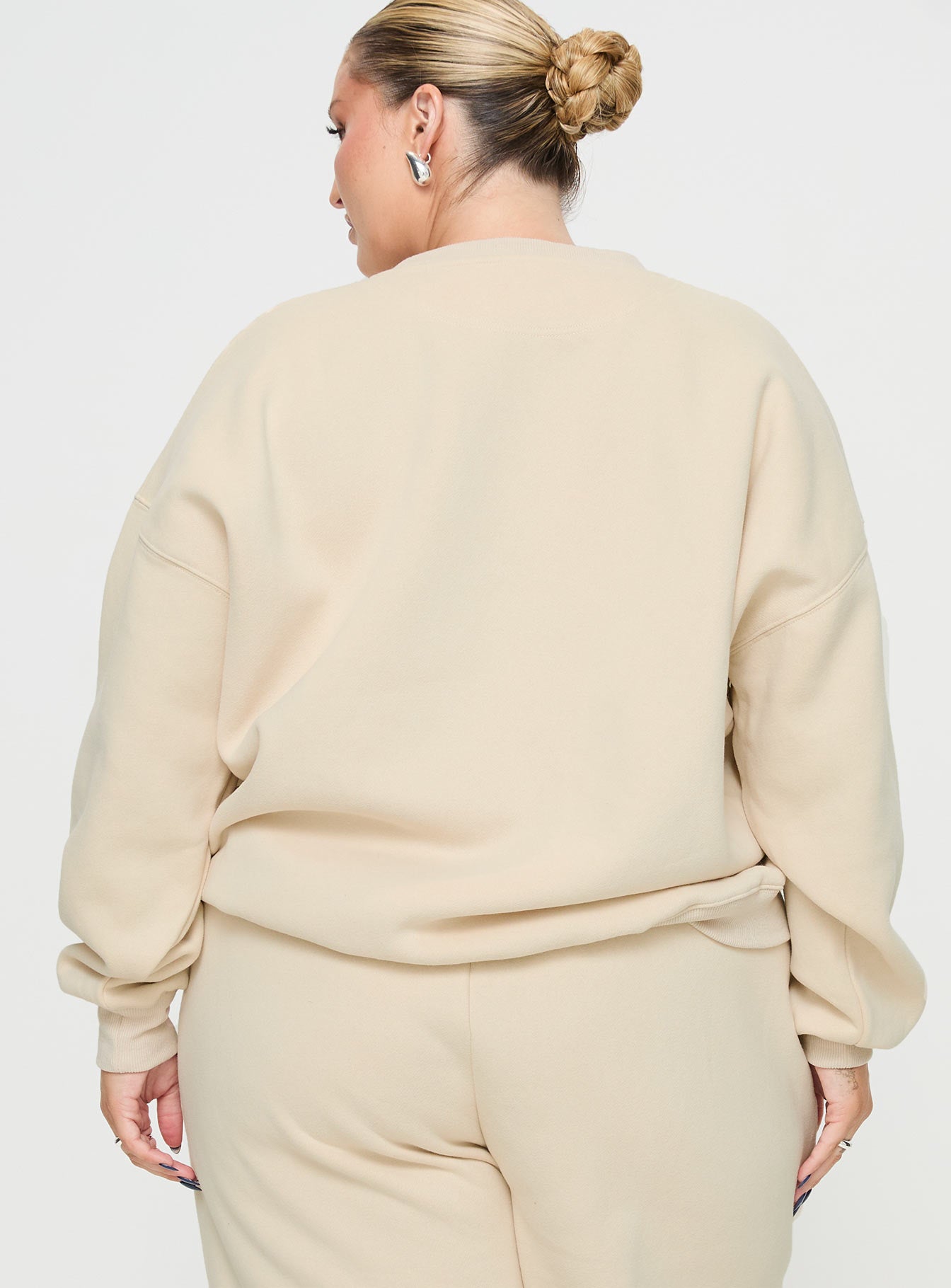 Princess Polly Crew Neck Sweatshirt Block / Cursive Text Stone Curve - Image 5