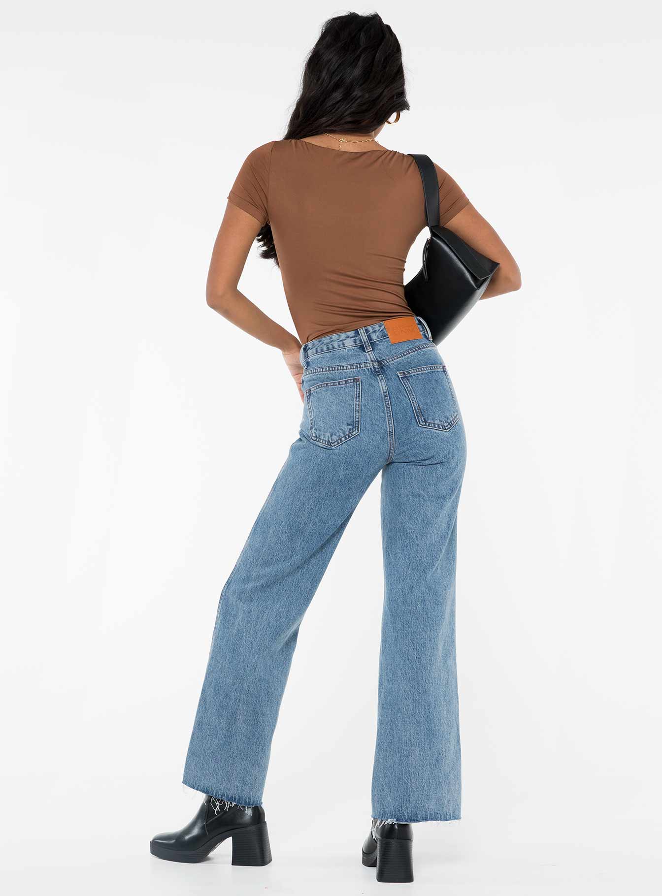 Arlington High Rise Straight Leg Jeans Mid Wash - Image 5