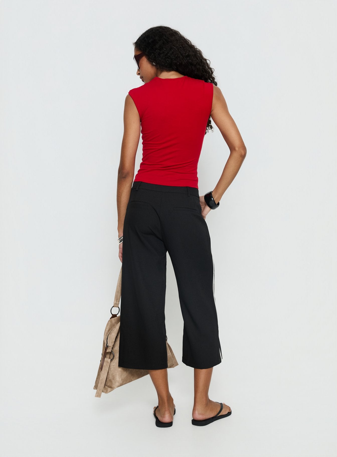 Genesis Capri Pants Noir - Image 6