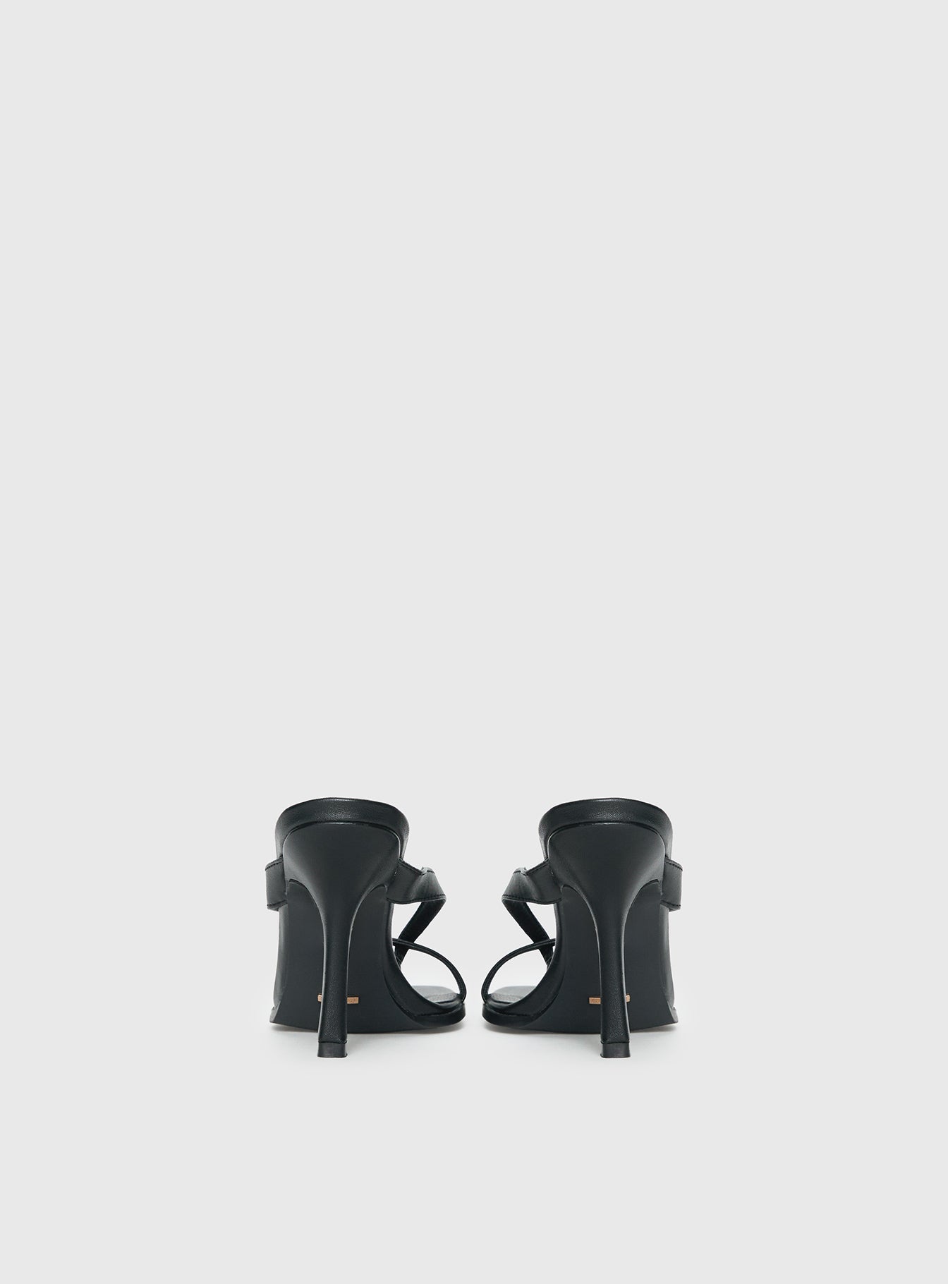 Billini Samba Heels Black - Image 4