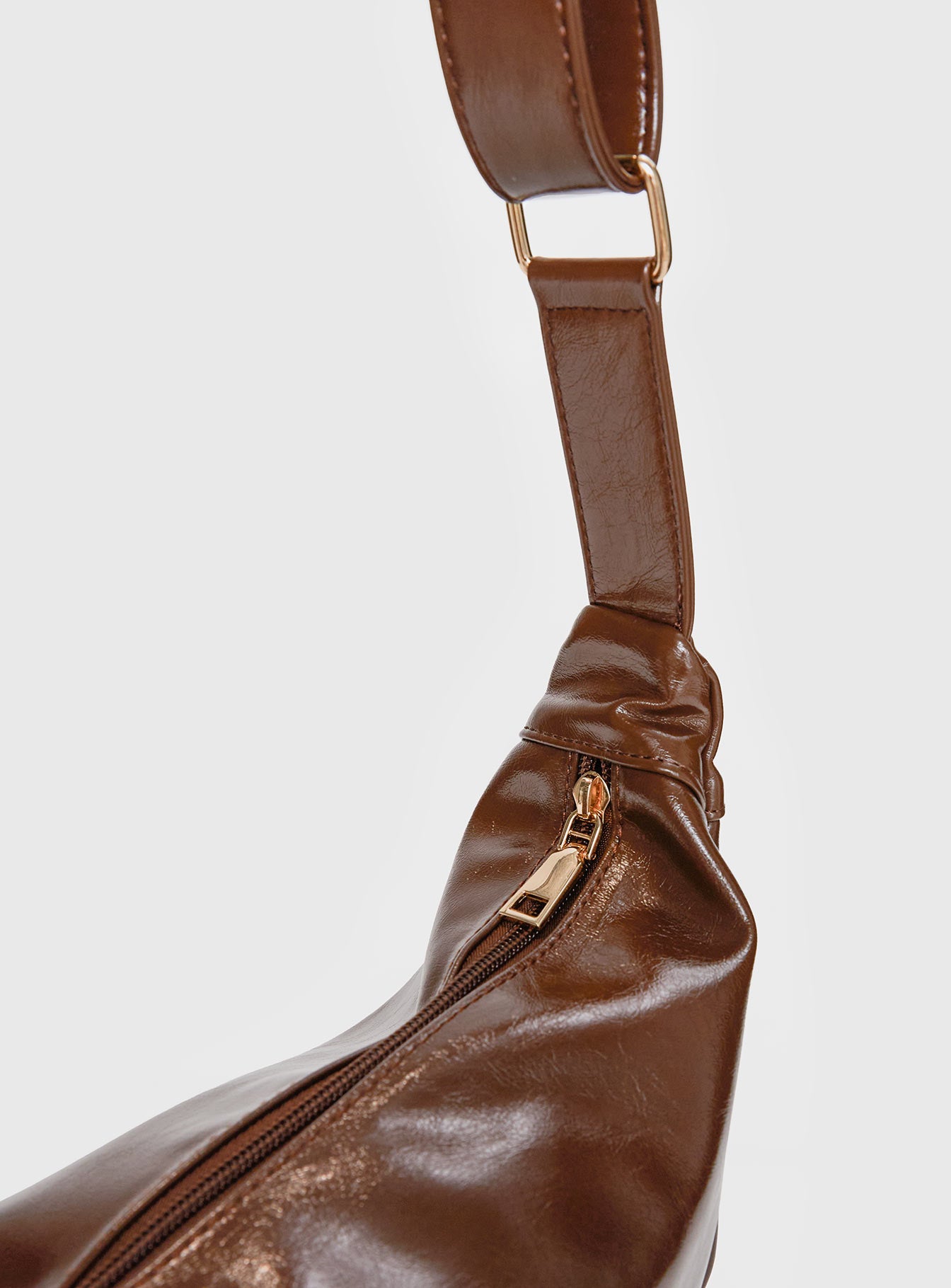 Ransom Shoulder Bag Brown - Image 5