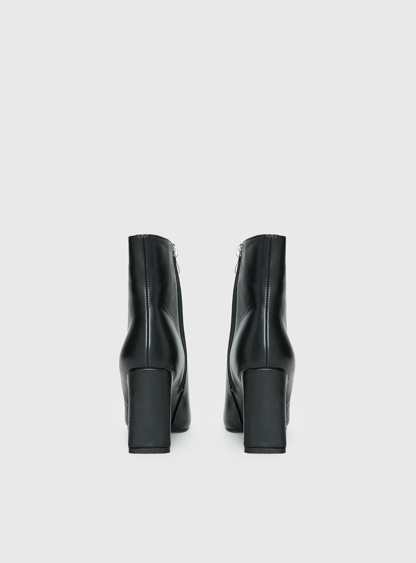 Sawyer Ankle Boots Black - Image 4