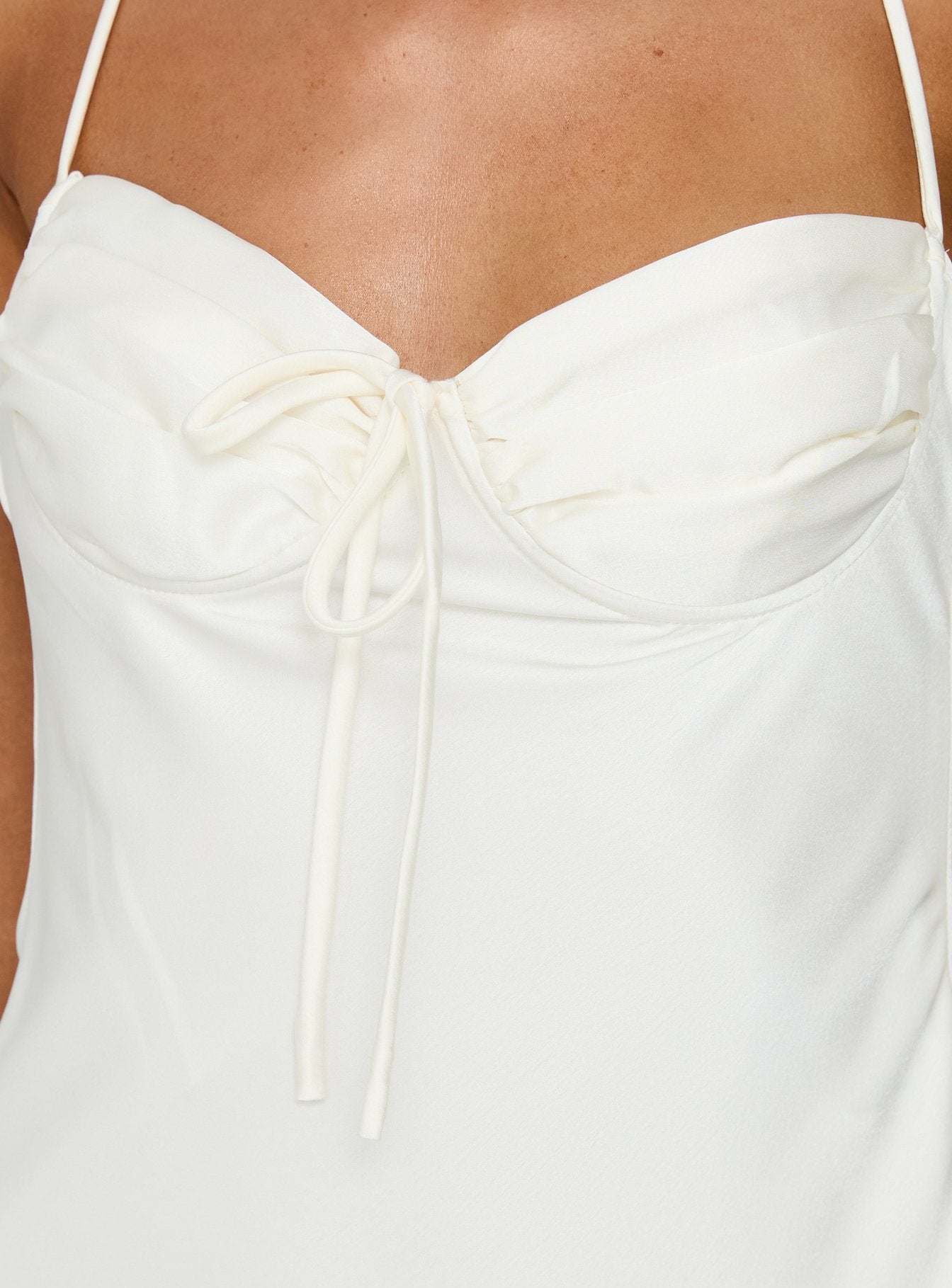 Avabelle Halter Mini Dress Champagne - Image 6