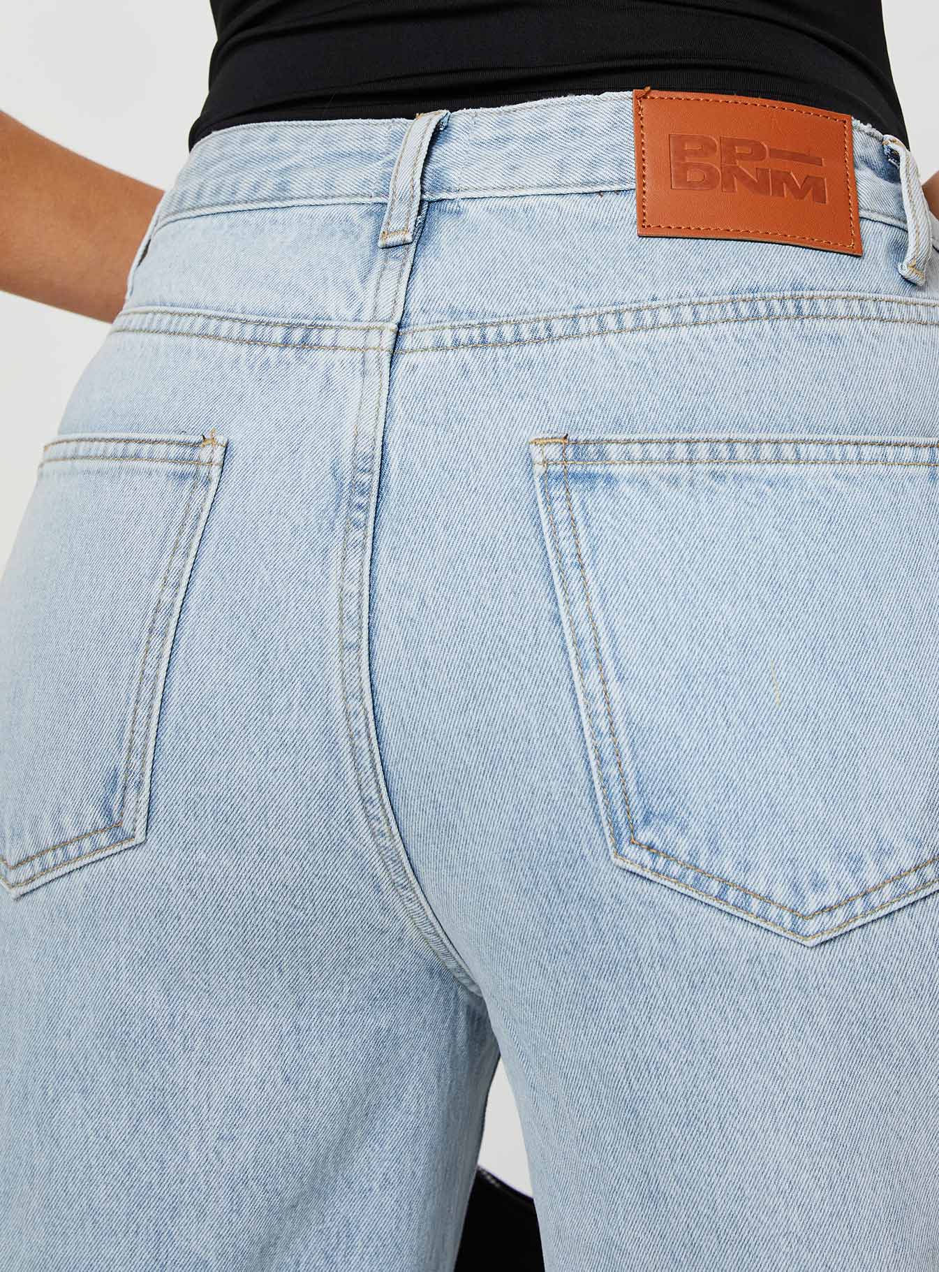 Arlington Straight Leg Denim Jeans Light Wash - Image 7