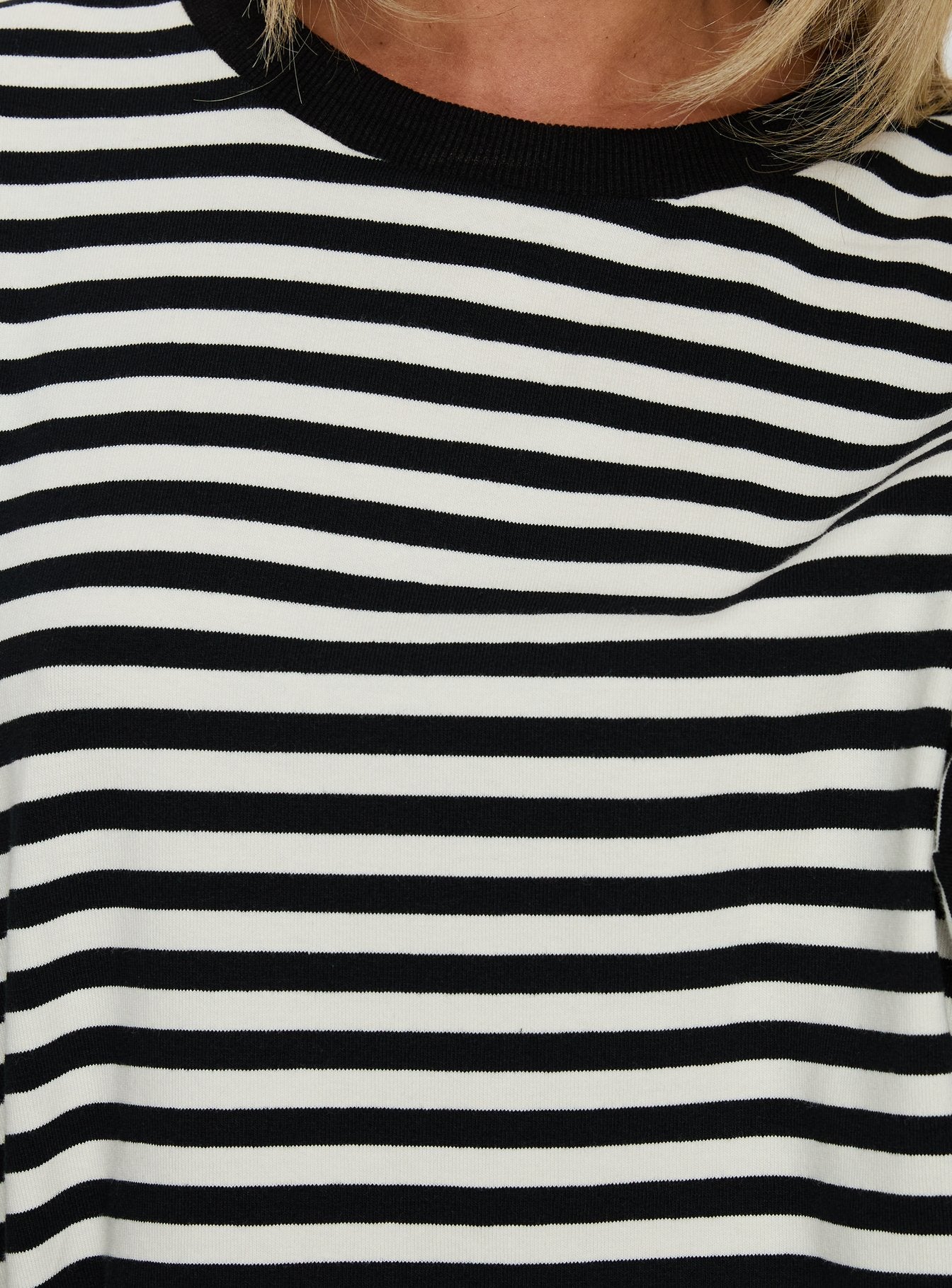 Settle Down Short Sleeve Top Black / White Stripe - Image 6