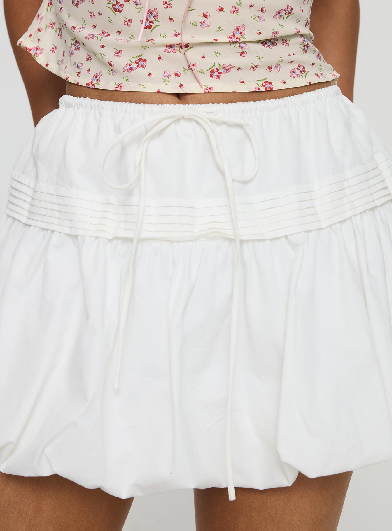 Dear London Bubble Hem Mini Skirt White - Image 6