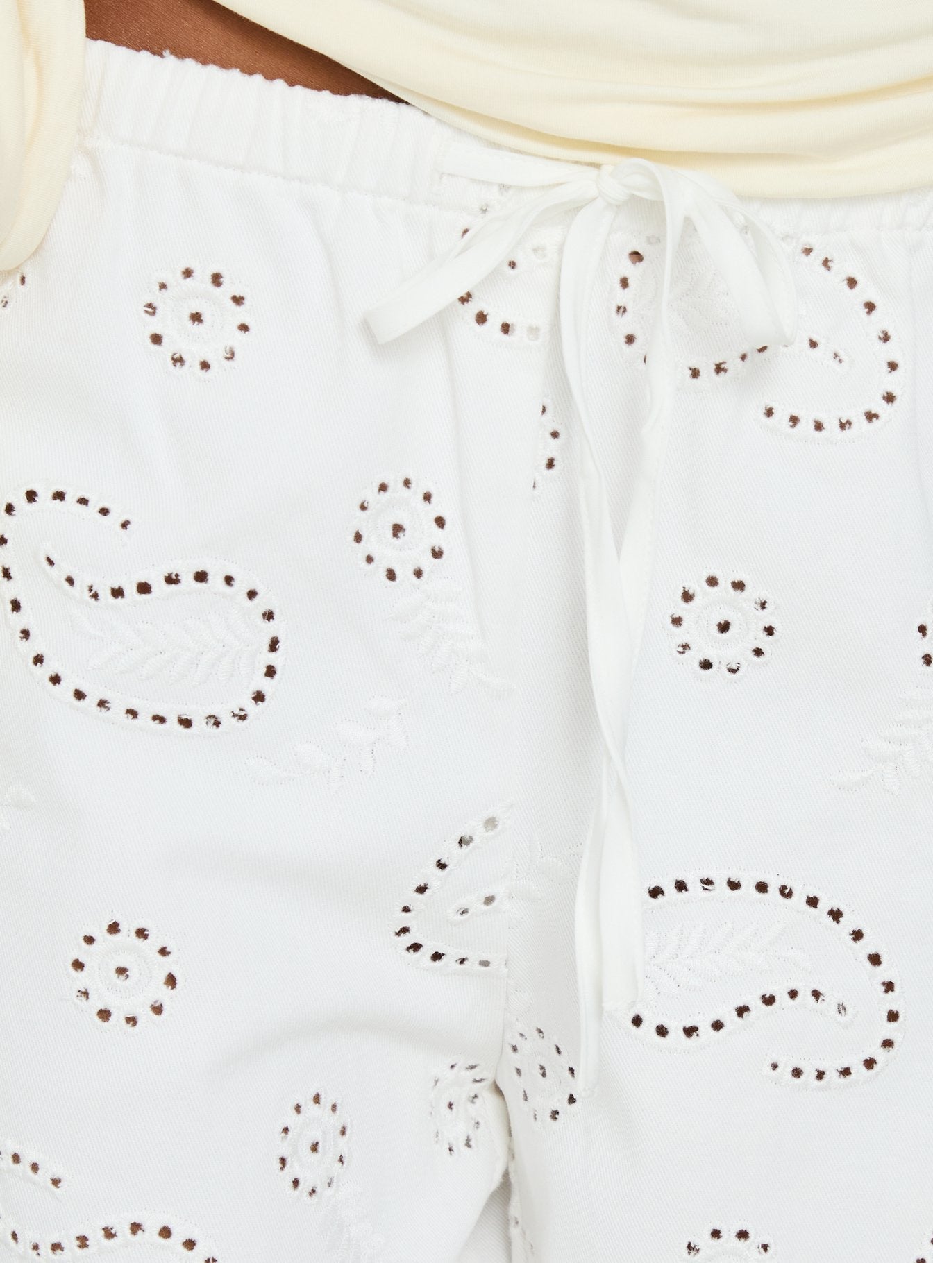 Roda Anglaise Longline Shorts White - Image 6