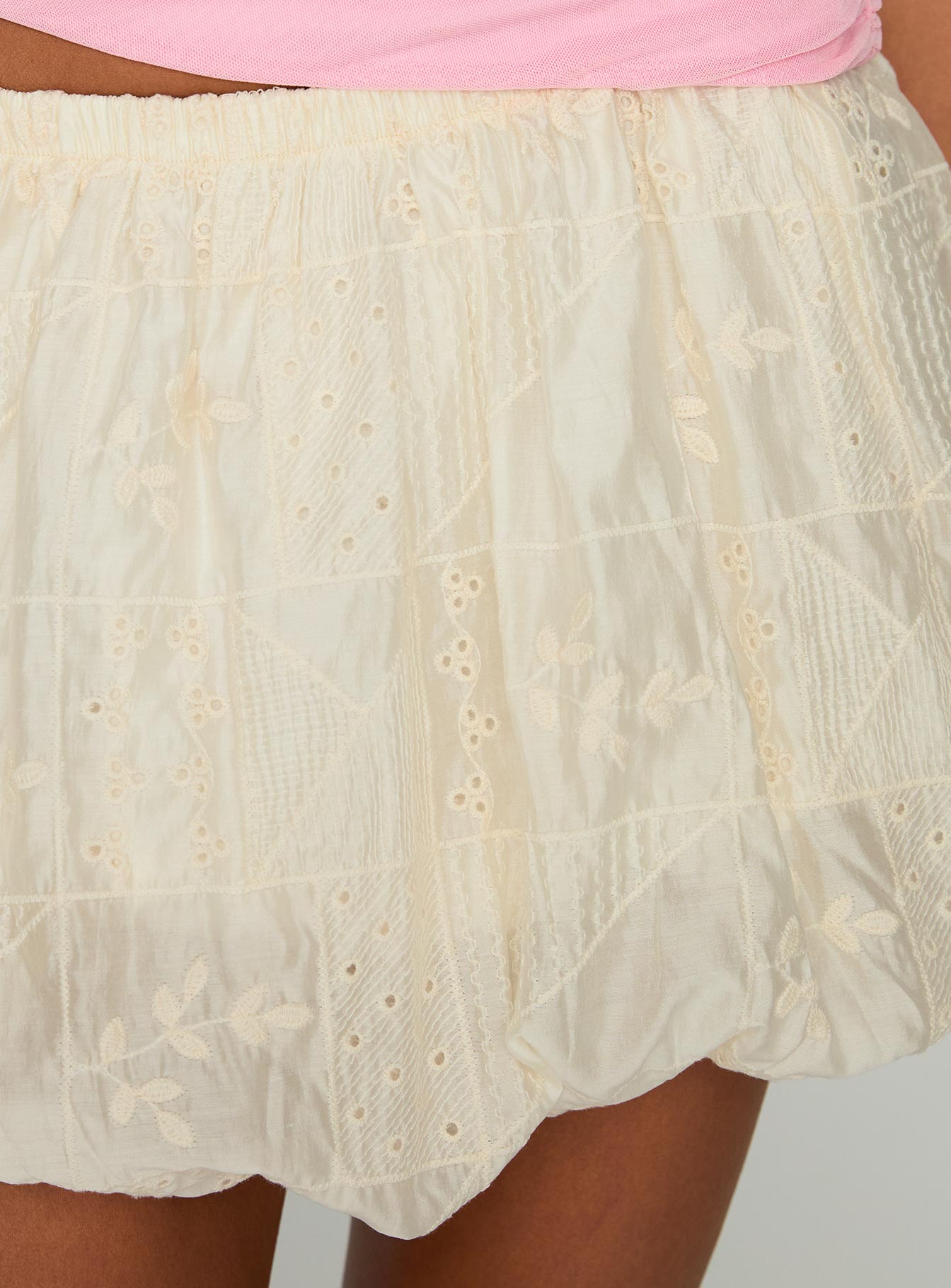 Cloudia Bubble Hem Mini Skirt Cream - Image 6