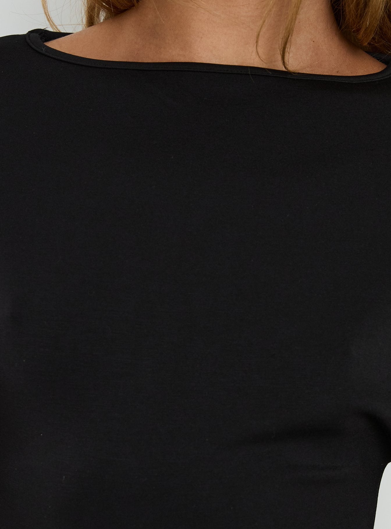 Arazia Cinched Short Sleeve Top Black - Image 6