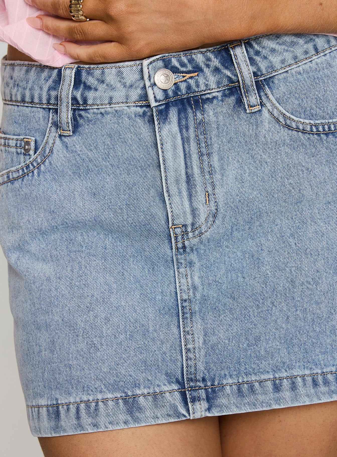 Nickei Denim Mini Skirt Light Wash Petite - Image 6