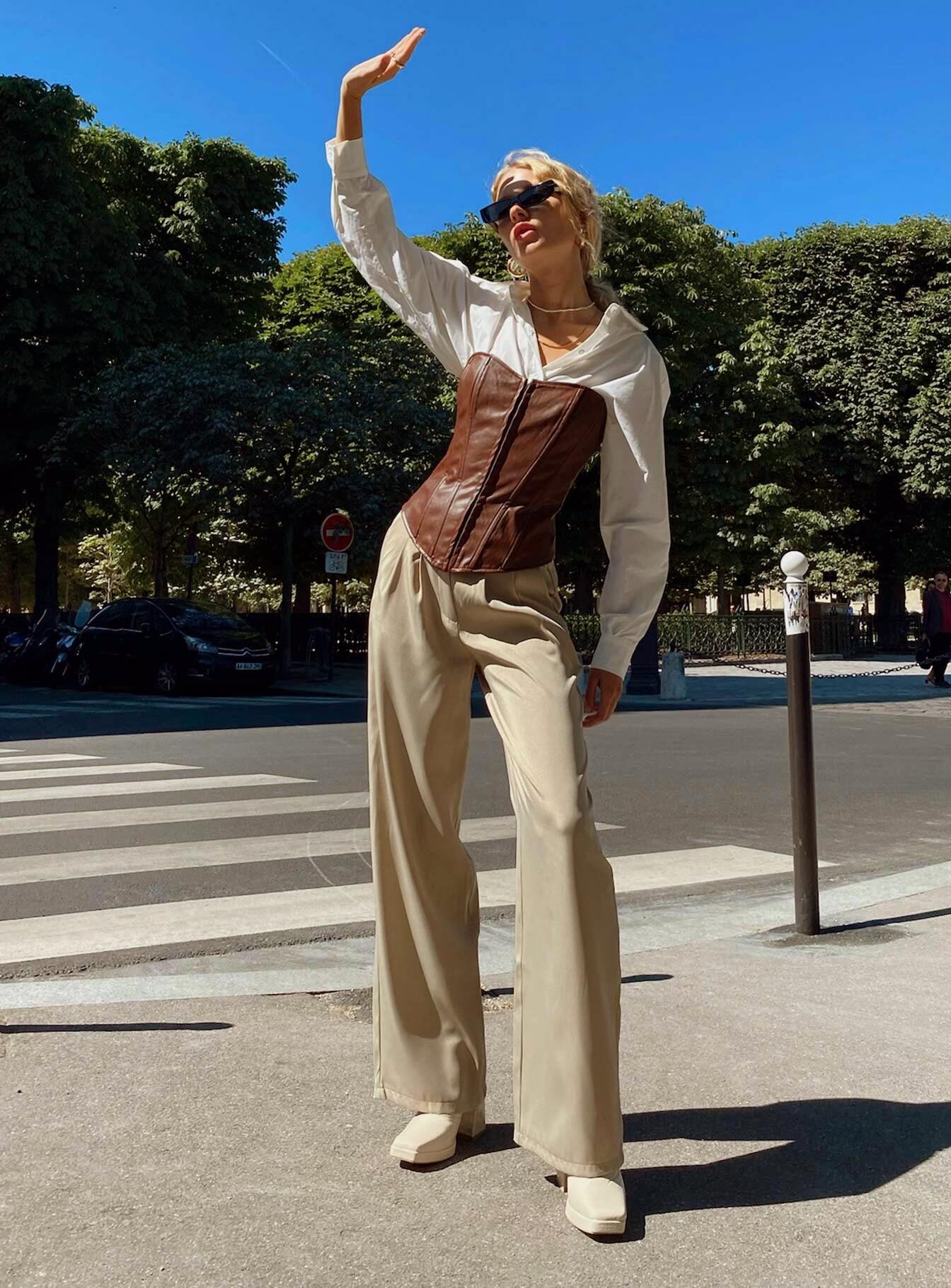 Archer Pants Taupe - Image 2