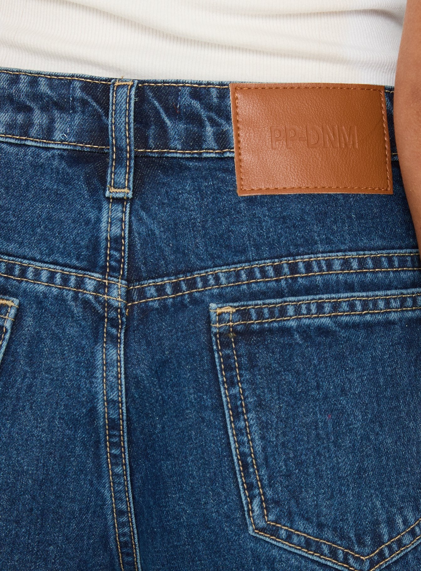 Dreamful Relaxed Longline Denim Shorts Mid Blue Wash - Image 6