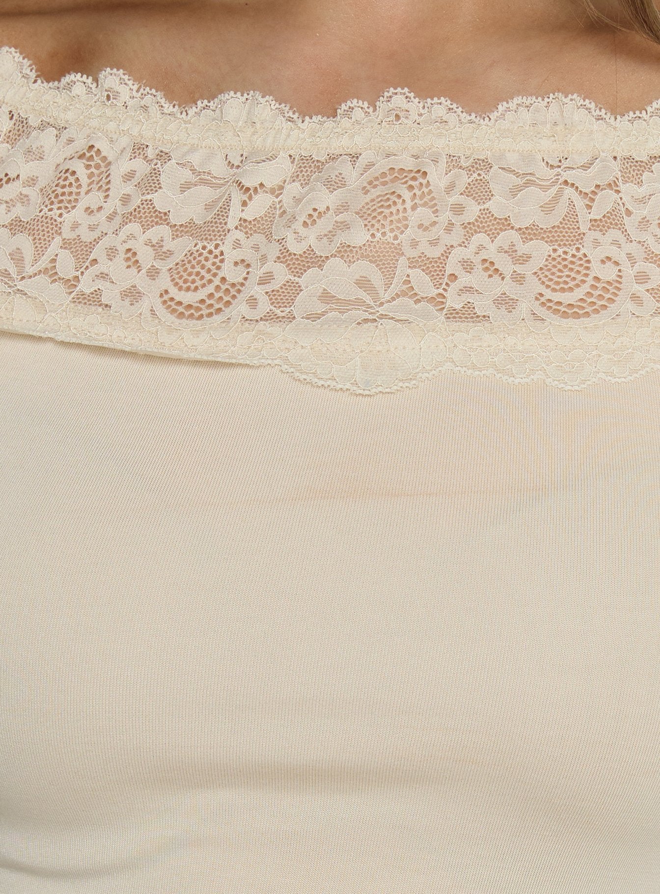 Breiann Lace Off Shoulder Long Sleeve Top Butter - Image 6