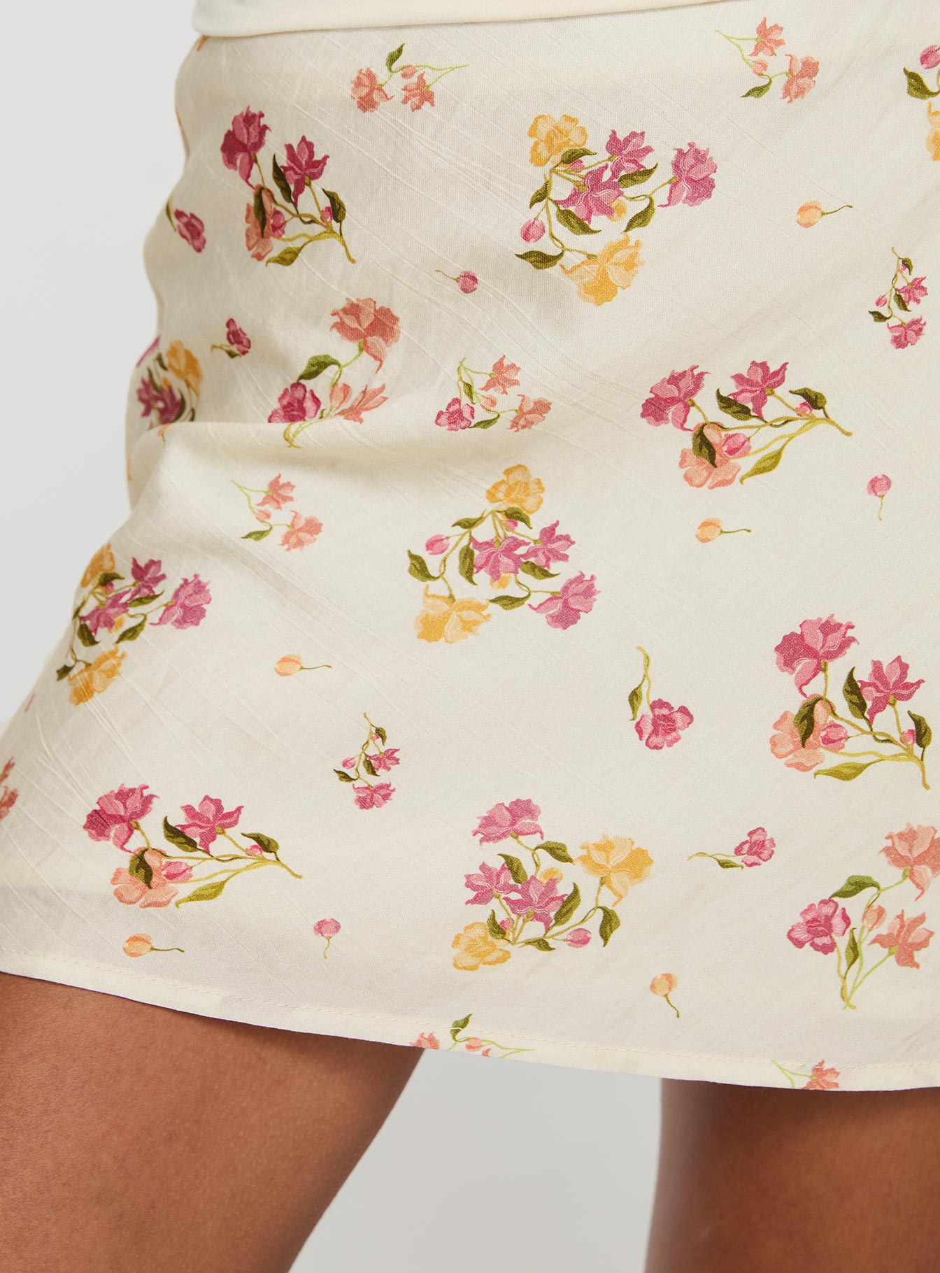 Sonnet Mini Skirt Cream / Multi Floral - Image 5