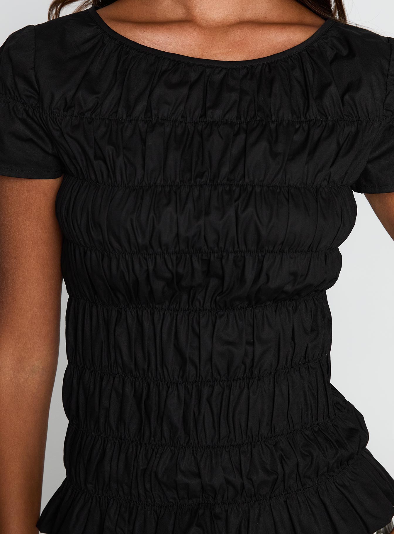 Spoiler Alert Ruched Top Black - Image 6