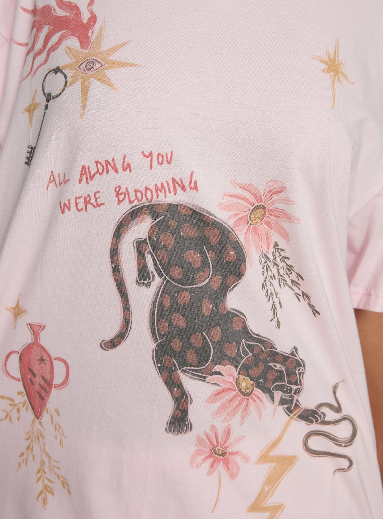 Blooming Love Oversized Graphic Tee Pink - Image 5