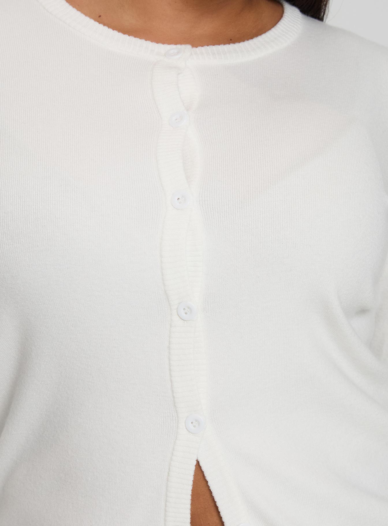 Lauraine Cardigan White Curve - Image 6