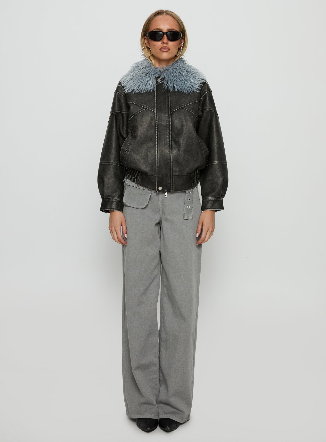 Brittanni Fluffy Collar Jacket Black / Blue - Image 7