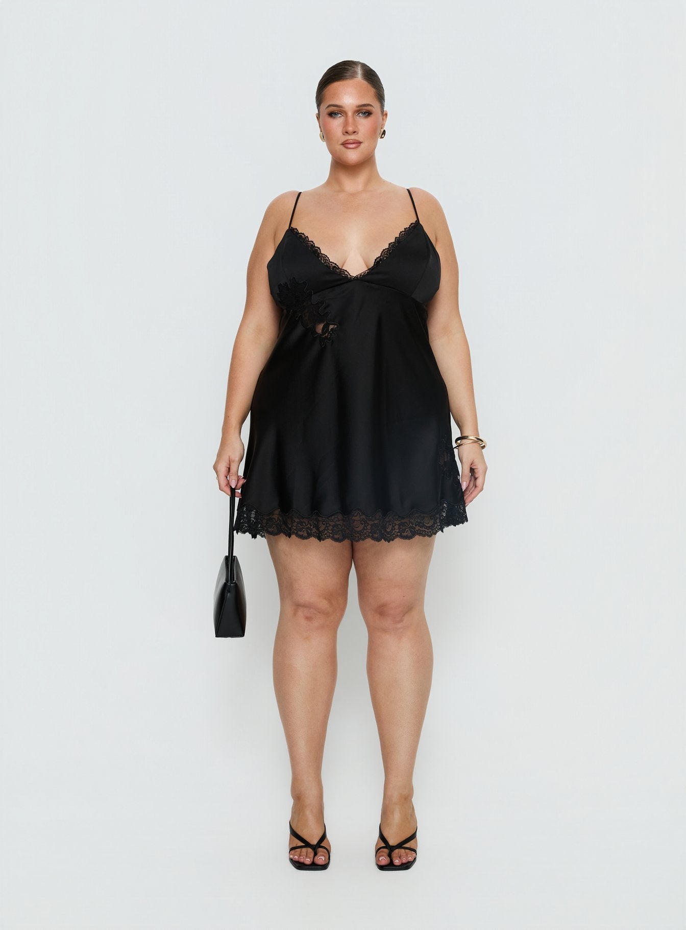 Aloura Spliced Lace Mini Dress Black Curve - Image 7
